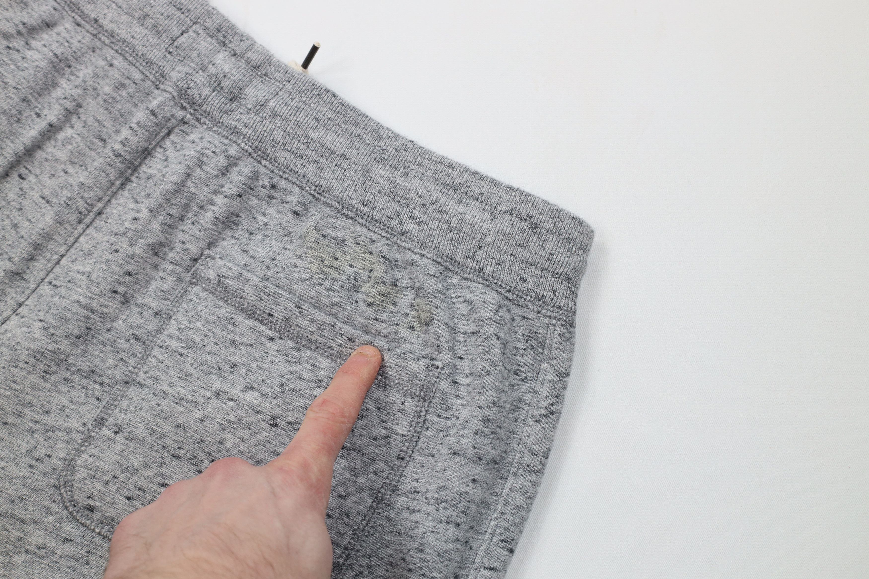 Abercrombie & Fitch Vintage Y2K Abercrombie & Fitch Skull Sweatpants Joggers Size US 38 / EU 54 - 15 Thumbnail