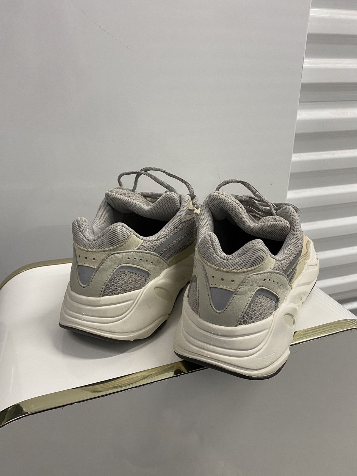 Adidas × Kanye West Adidas Yeezy boost 350 V2 cream Size US 12 / EU 45 - 4 Thumbnail