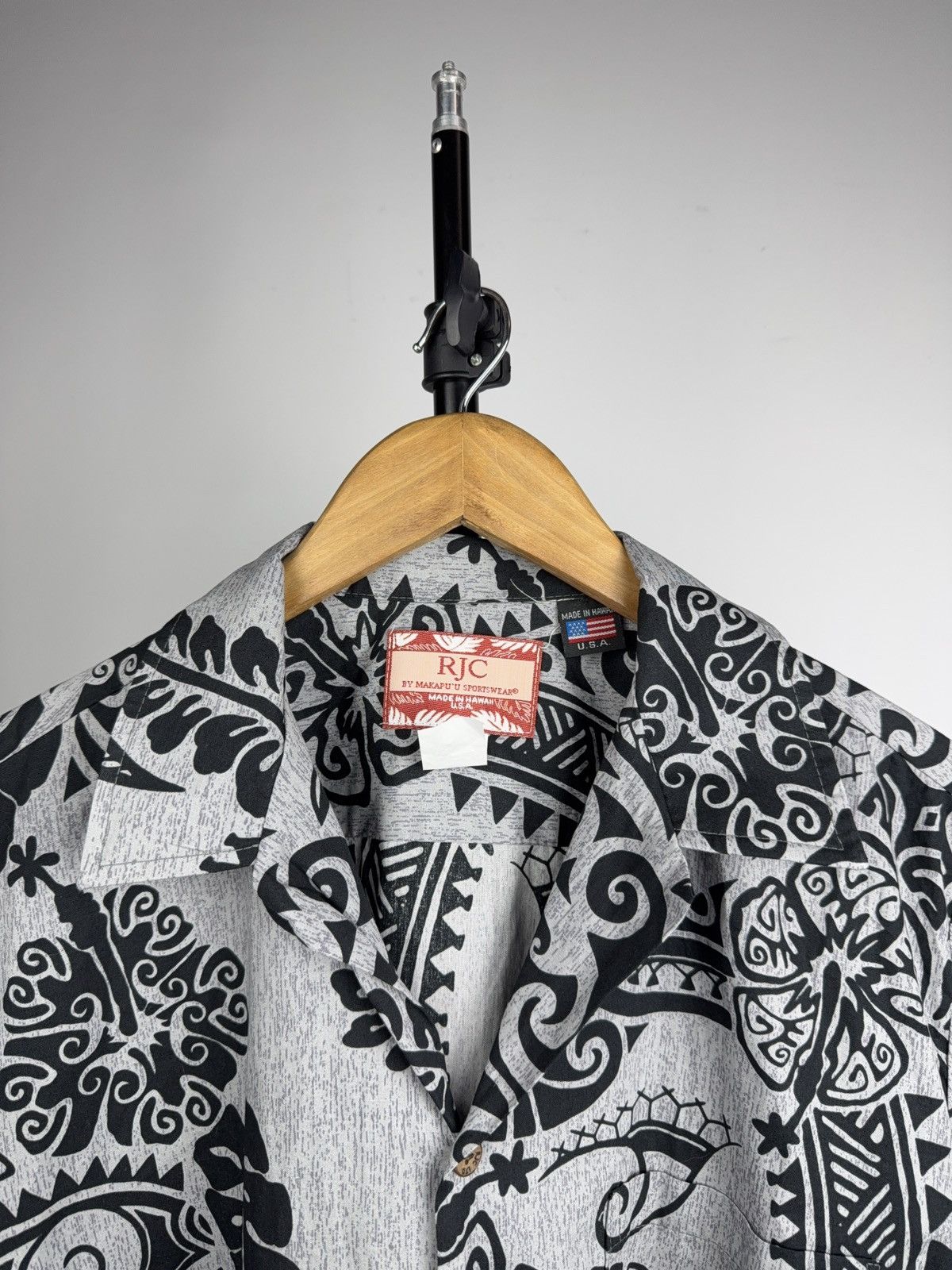 Vintage Retro Vintage Surf RJC Tribal Aloha Shirt Made in Hawaii USA Size US L / EU 52-54 / 3 - 3 Thumbnail