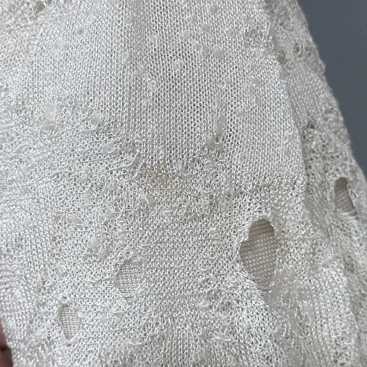Chanel Chanel Cream Lace A-line Skirt. Size 37" - 7 Thumbnail