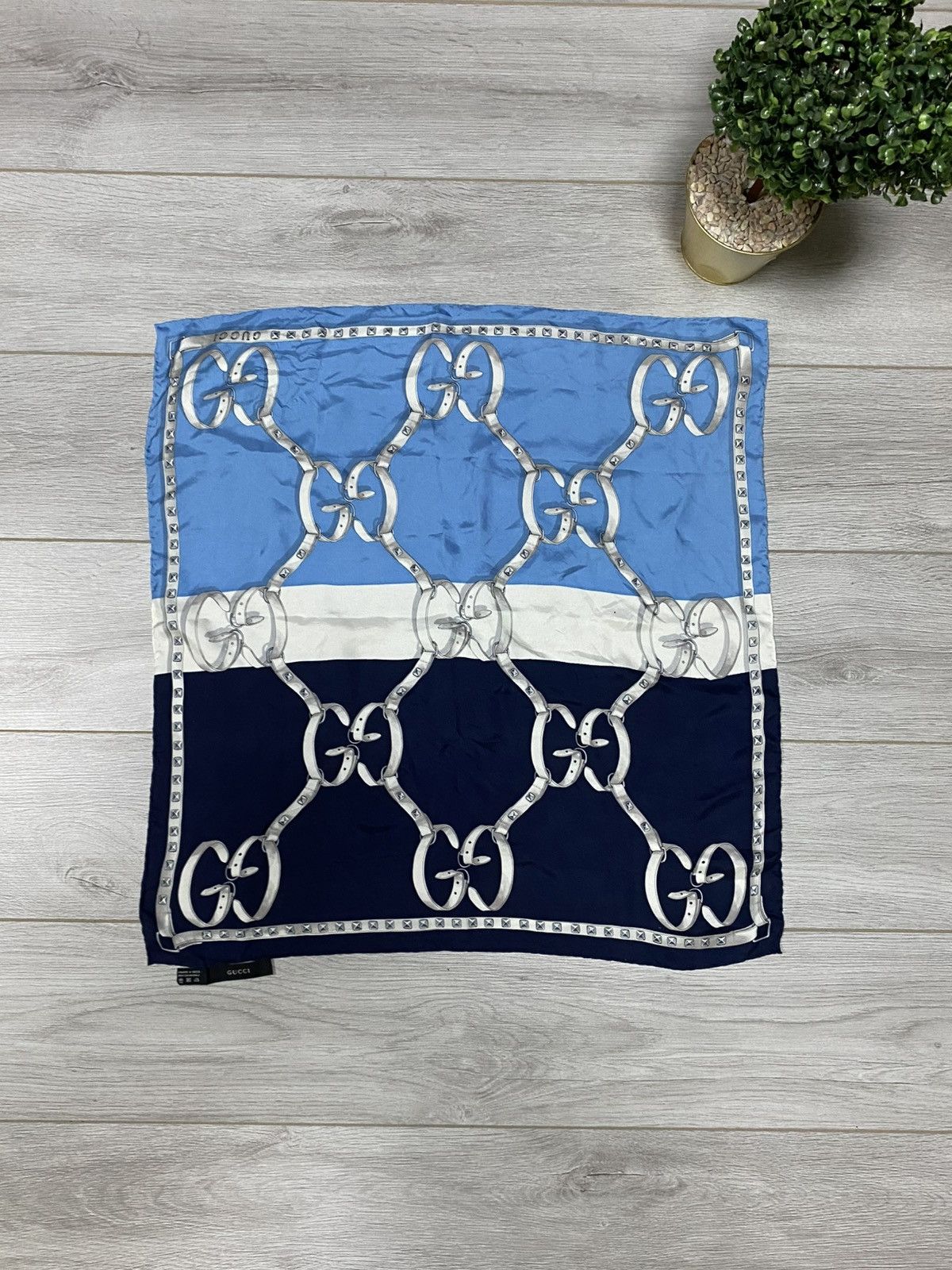Gucci Gucci big GG monogram silk square scarf RARE Size ONE SIZE - 3 Thumbnail