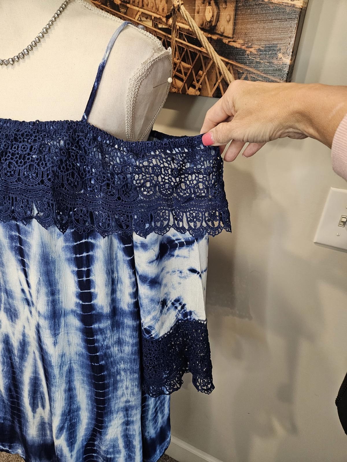 Designer Nwt NYC Navy Tie-Dye Off-Shoulder Coverup with Crochet Trim Size ONE SIZE - 3 Thumbnail