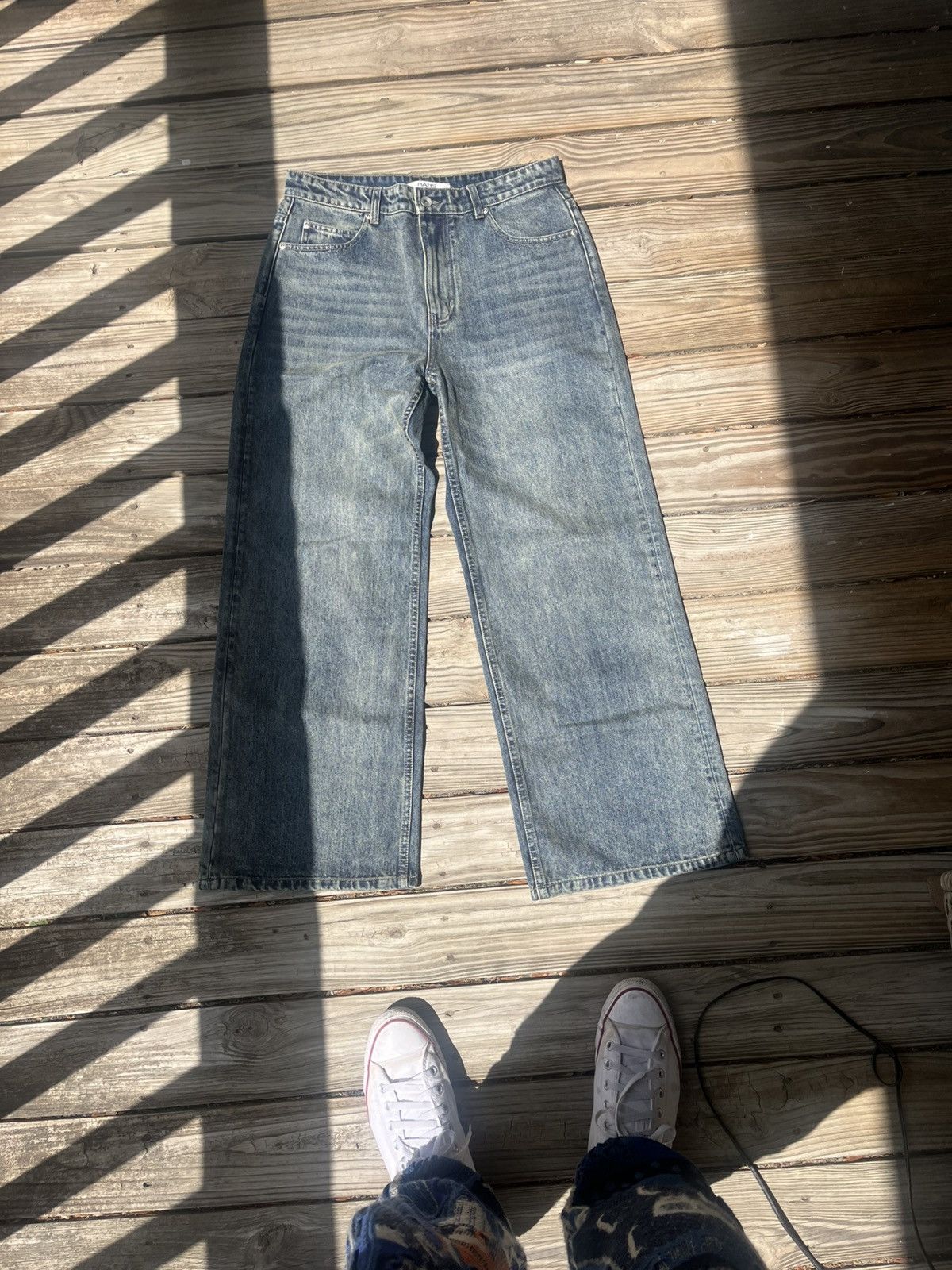 Designer Relaxed straight leg medium wash denim Size US 32 / EU 48 - 4 Thumbnail