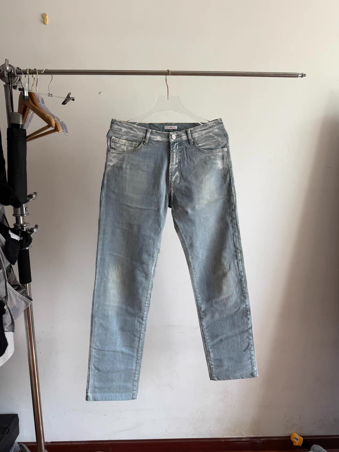 Versace Versace VJC Vintage Washed Jeans Q17 Size US 34 / EU 50 - 1 Thumbnail