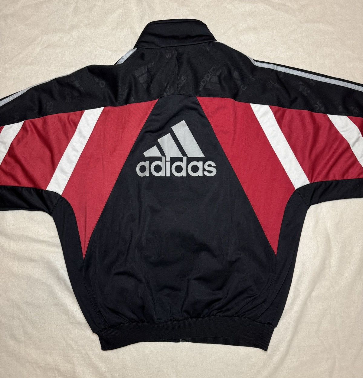 Adidas Felpa full zip adidas vintage tg. M Size US M / EU 48-50 / 2 - 8 Thumbnail