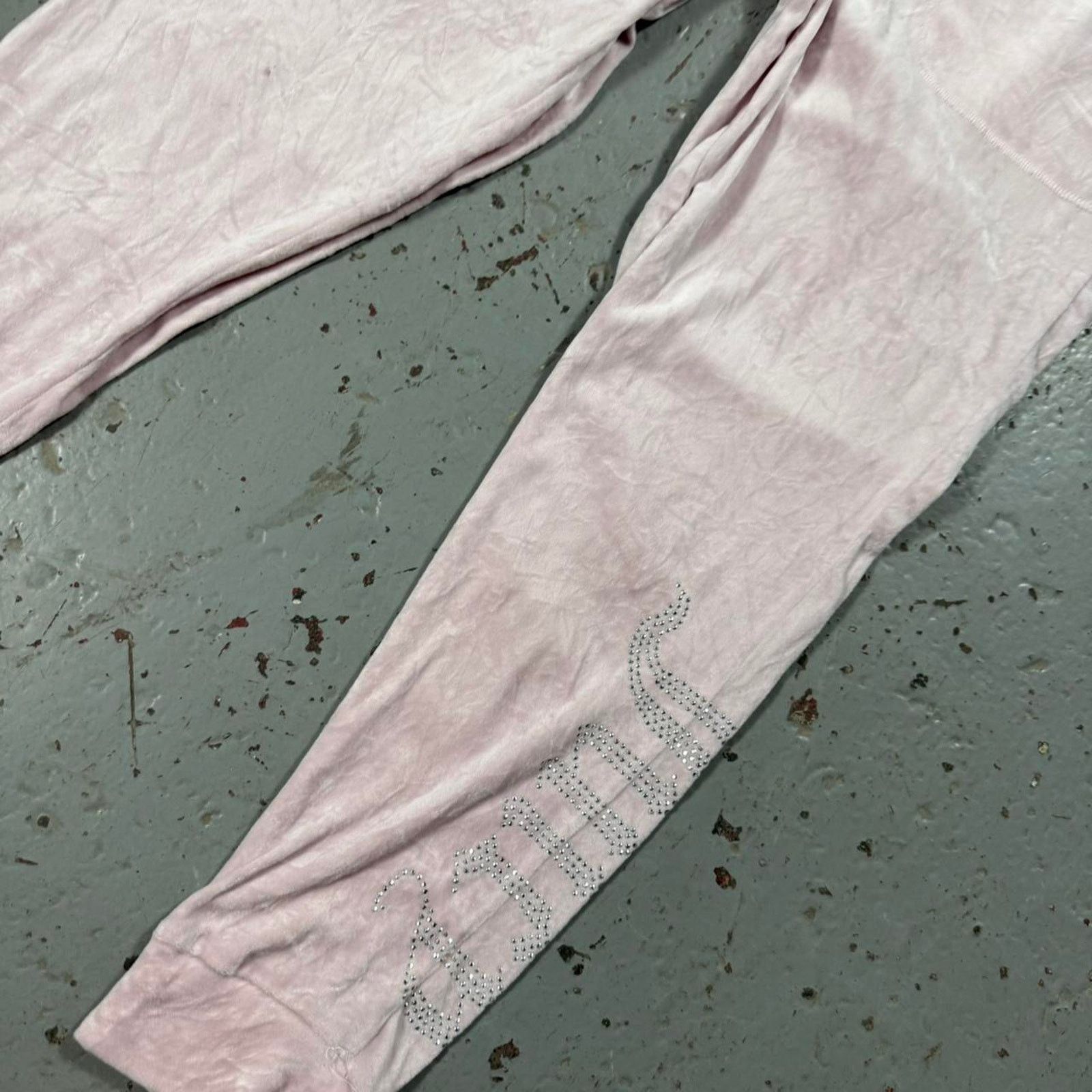 Juicy Couture Juicy couture pink joggers sweatpants Size 26" / US 2 / IT 38 - 3 Thumbnail