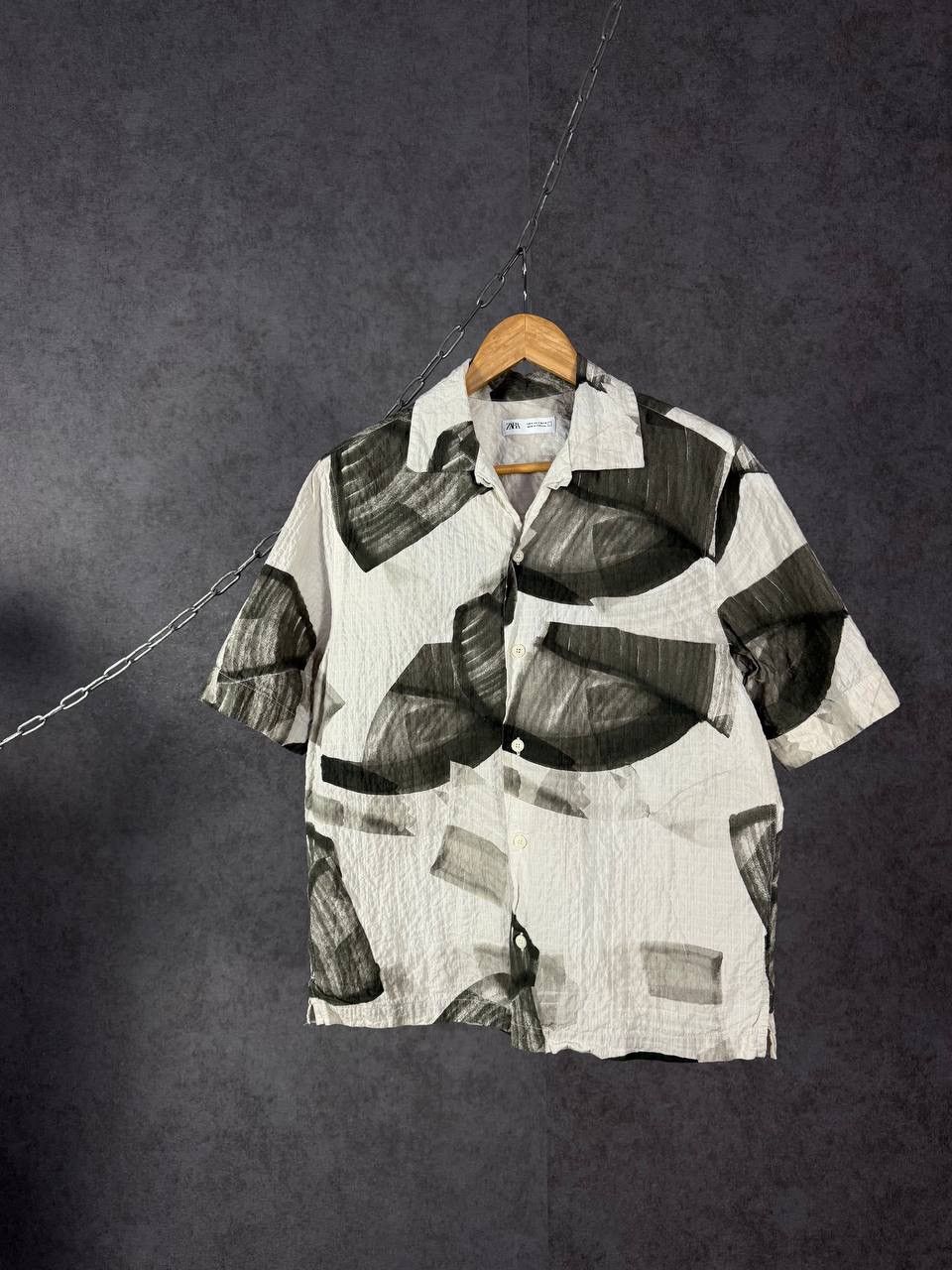 Zara Zara Man designer art shirt Size US S / EU 44-46 / 1 - 1 Thumbnail