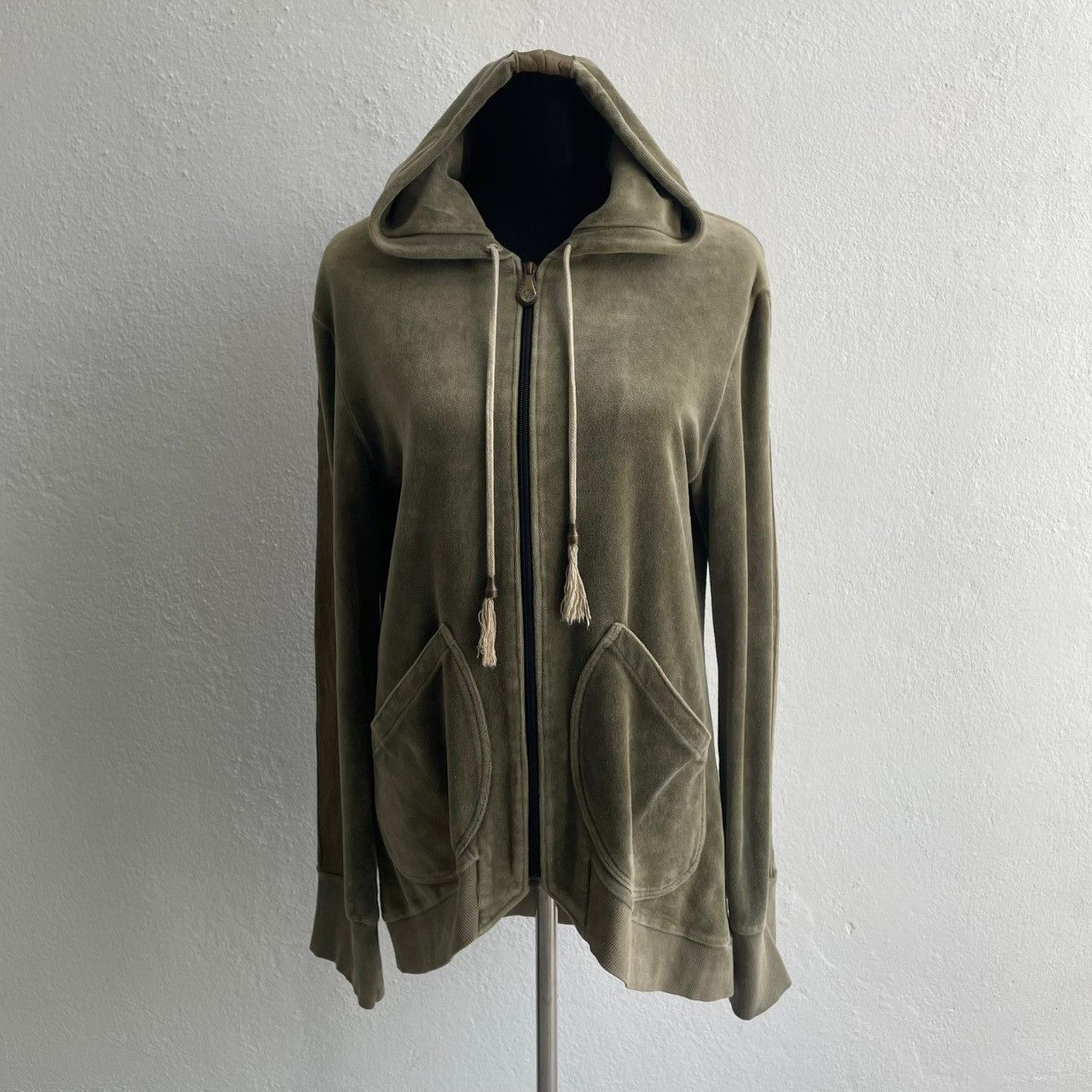 Obelisk Vintage Obelisk Leather Strip Hoodie Size US M / EU 48-50 / 2 - 3 Thumbnail