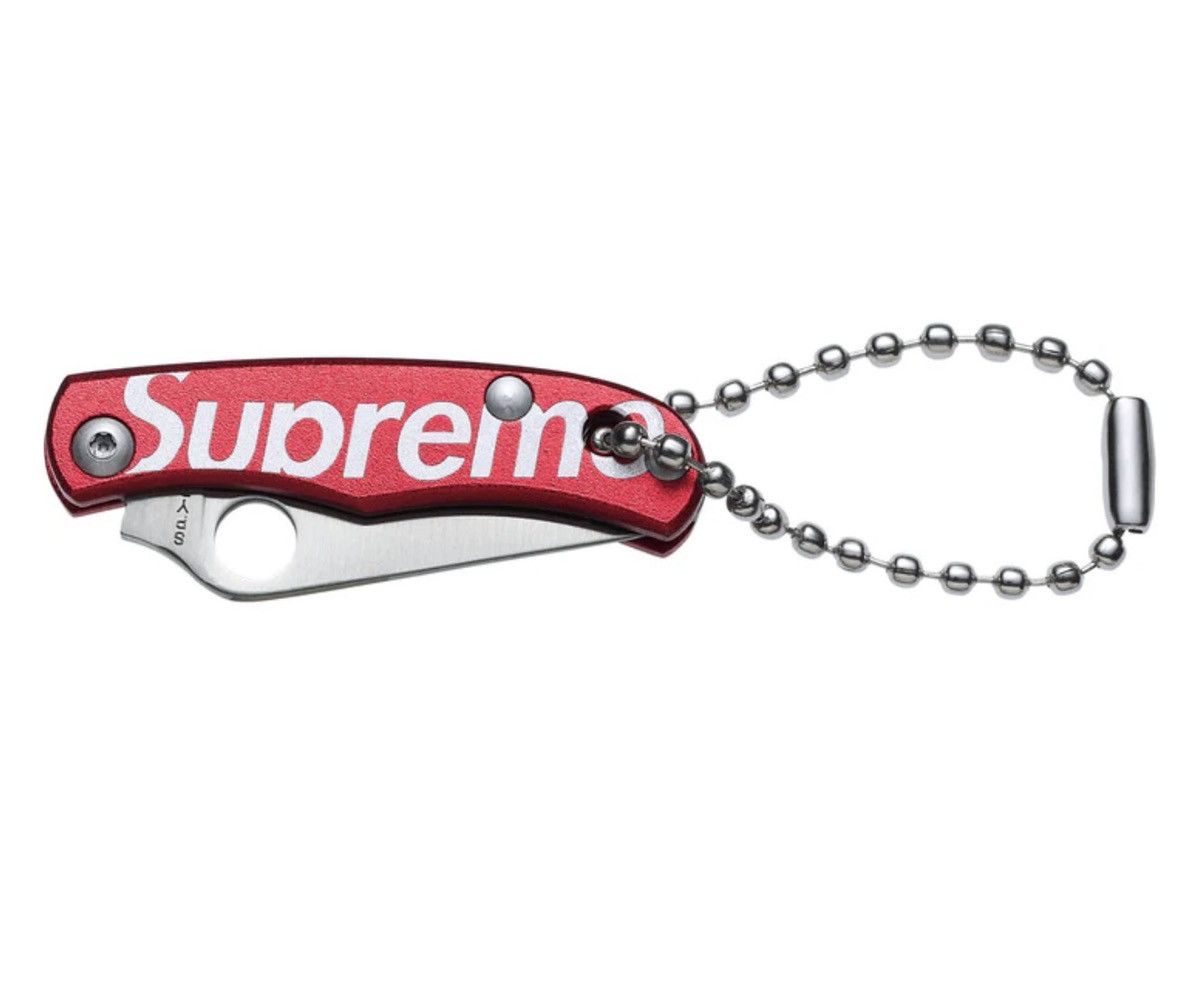 Supreme Supreme Spyderco Bug Knife Red FW24 Size ONE SIZE - 1 Thumbnail