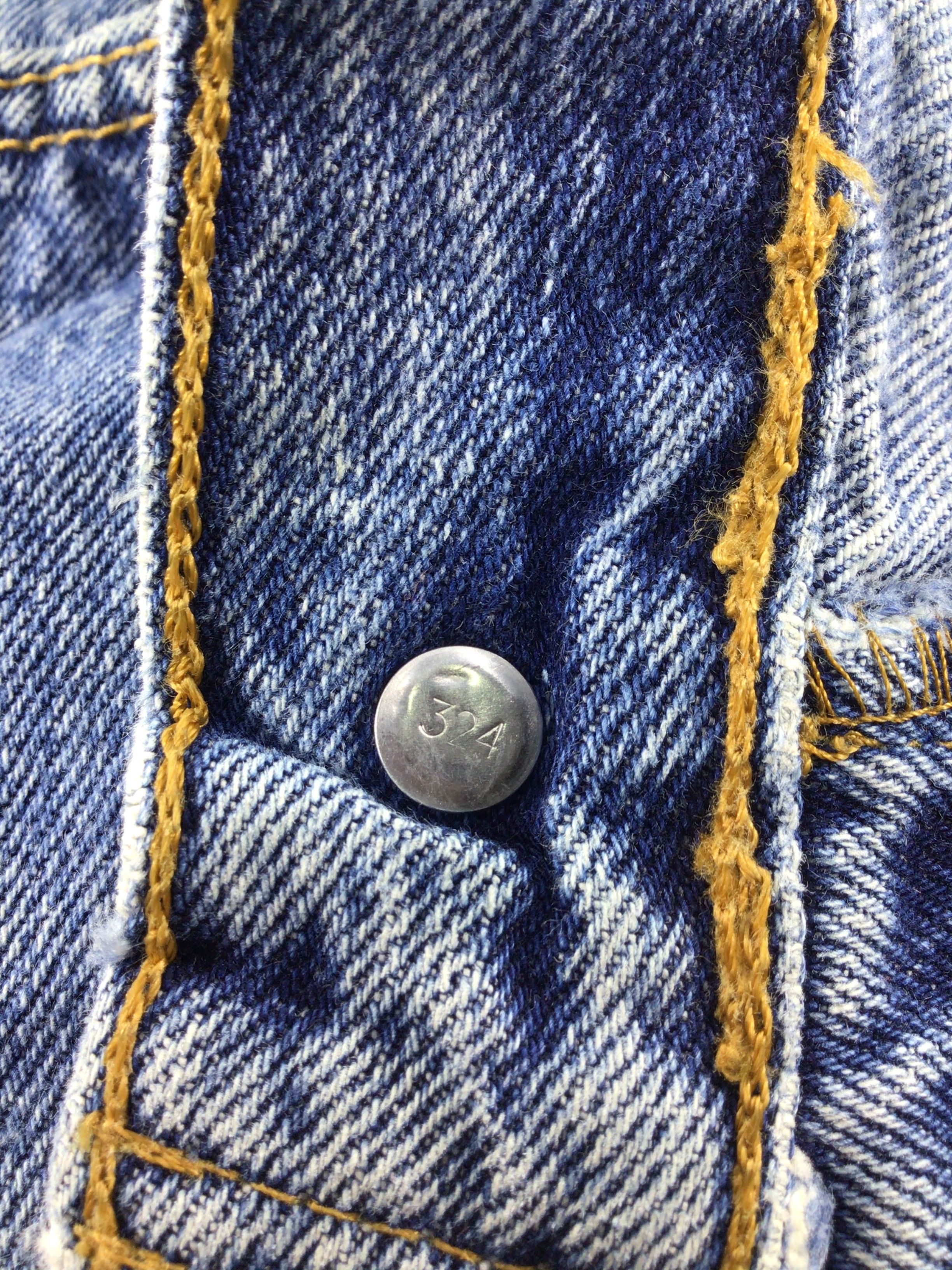 Levi's Vintage Levis 501 Jeans Faded Blue Stone Wash Denim -J526 Size US 36 / EU 52 - 9 Thumbnail