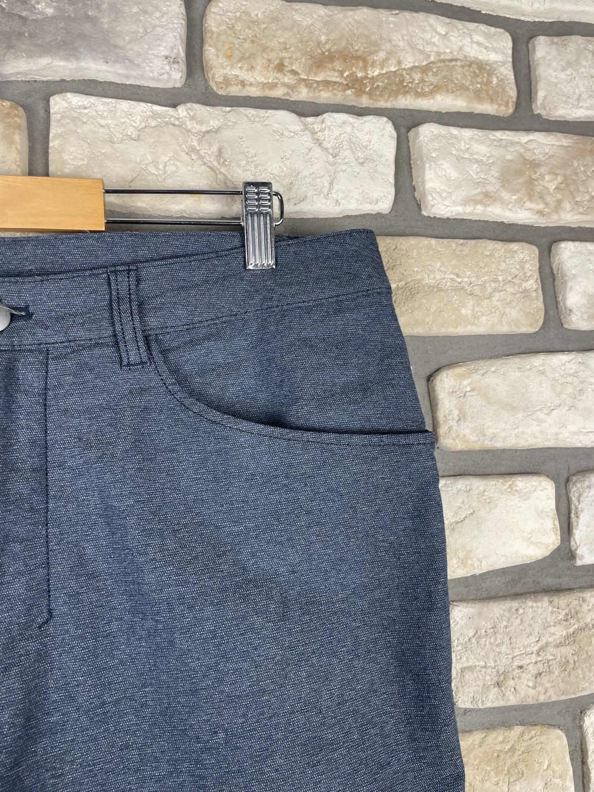 Lululemon Lululemon pants short Size US 34 / EU 50 - 4 Thumbnail