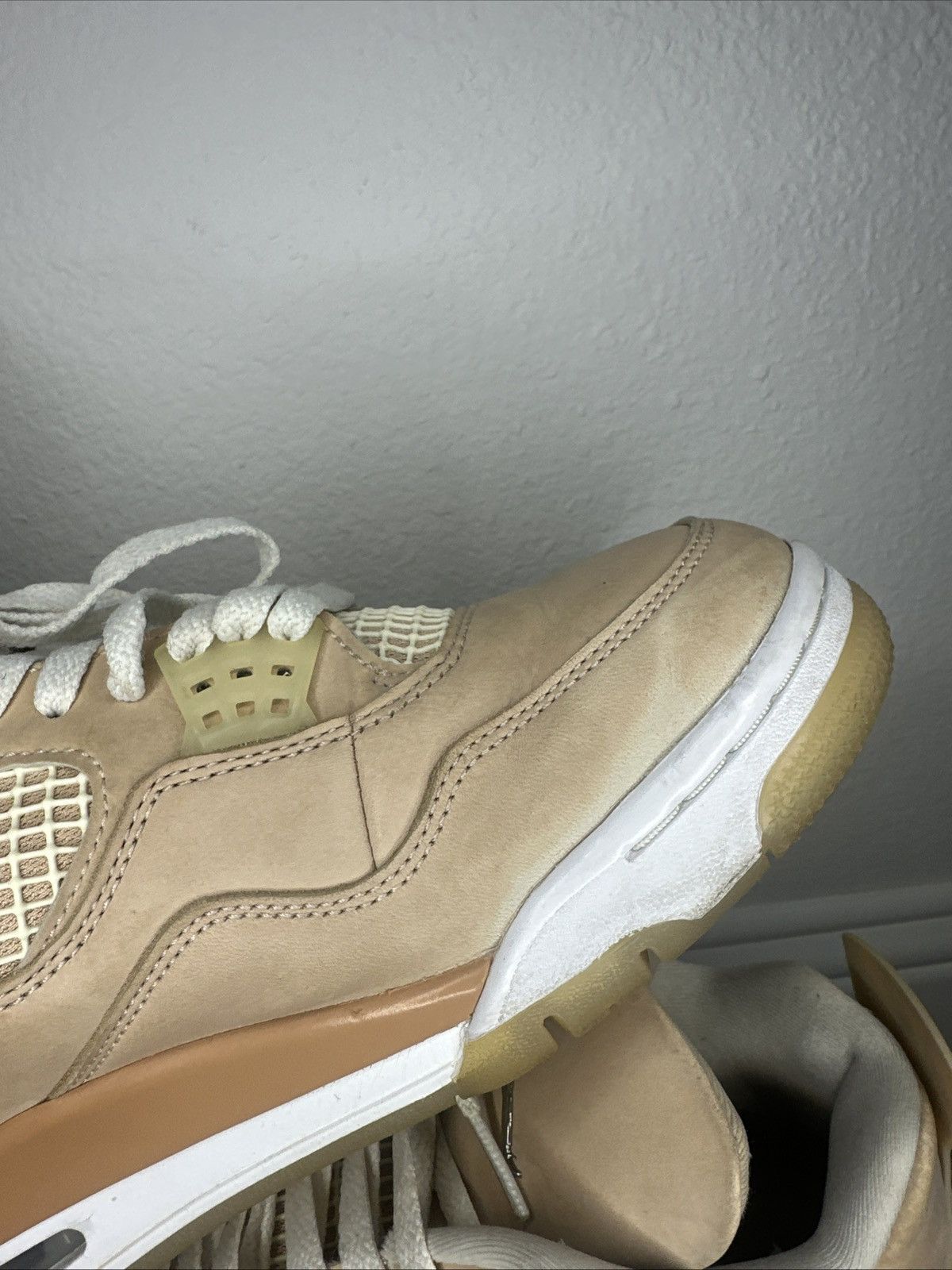 Jordan Brand Size 9 - Air Jordan 4 Retro Shimmer 10.5W/9M Size US 9 / EU 42 - 6 Thumbnail