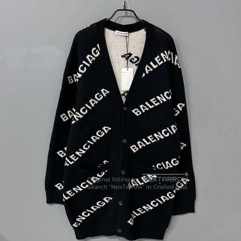Balenciaga Balenciaga Full Barrage Print Logo Knitted Cardigan Jacket Size XS / US 0-2 / IT 36-38 - 1 Thumbnail