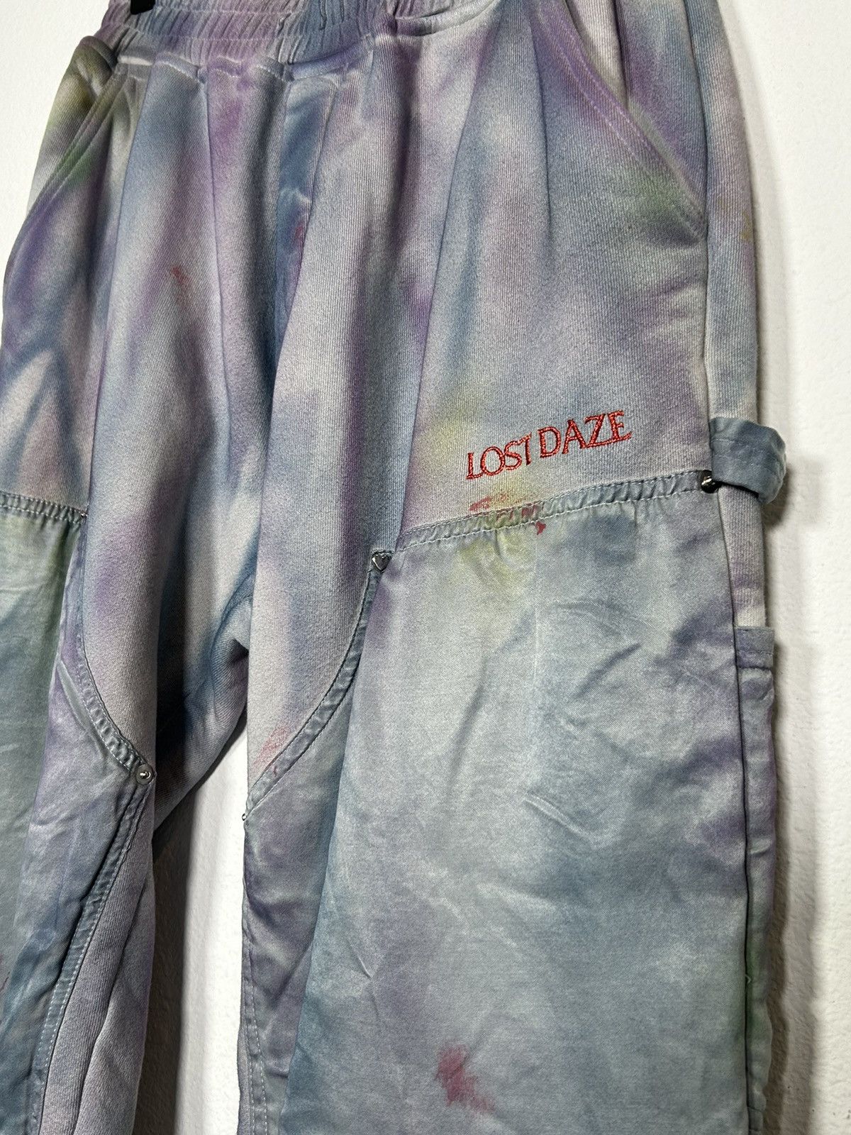 Lost Daze Graffiti Carpenter Sweat pants Size US 30 / EU 46 - 2 Thumbnail