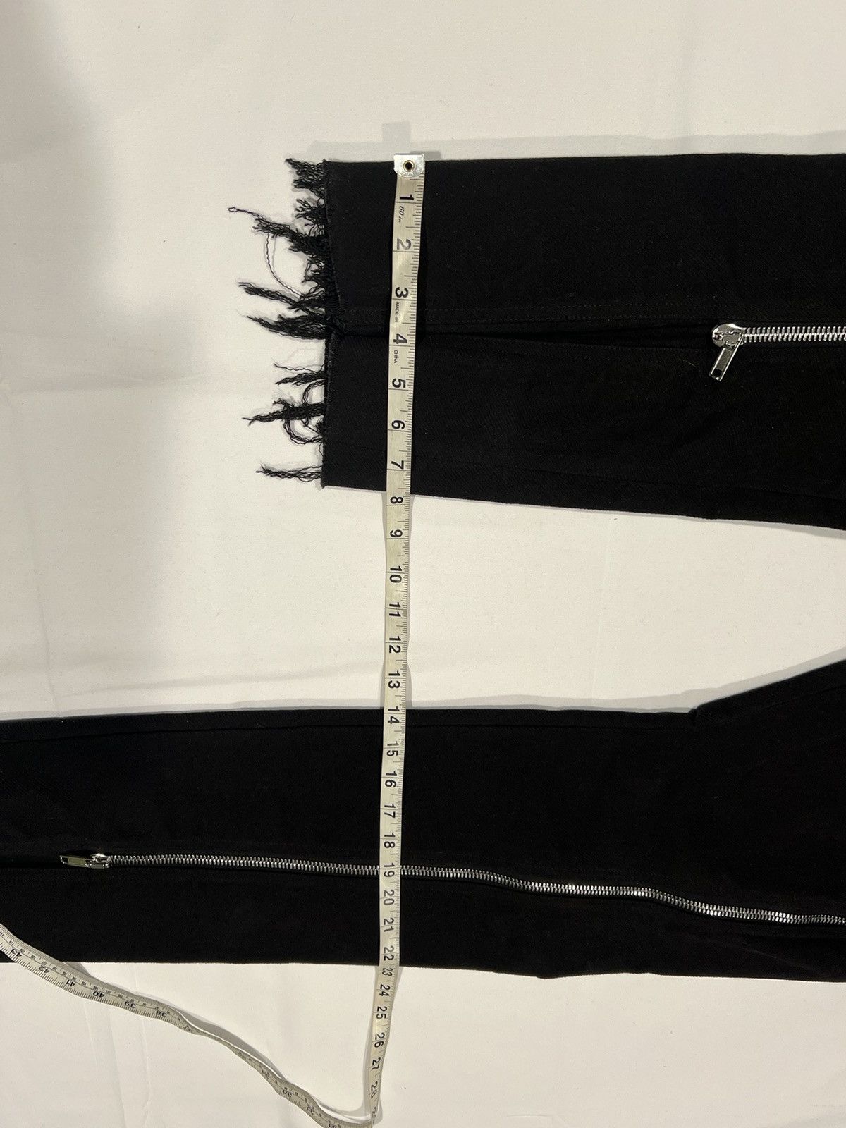 Rick Owens Rick Owens Mens 2023 Luxor jeans. 34. $1600 Size US 34 / EU 50 - 8 Thumbnail