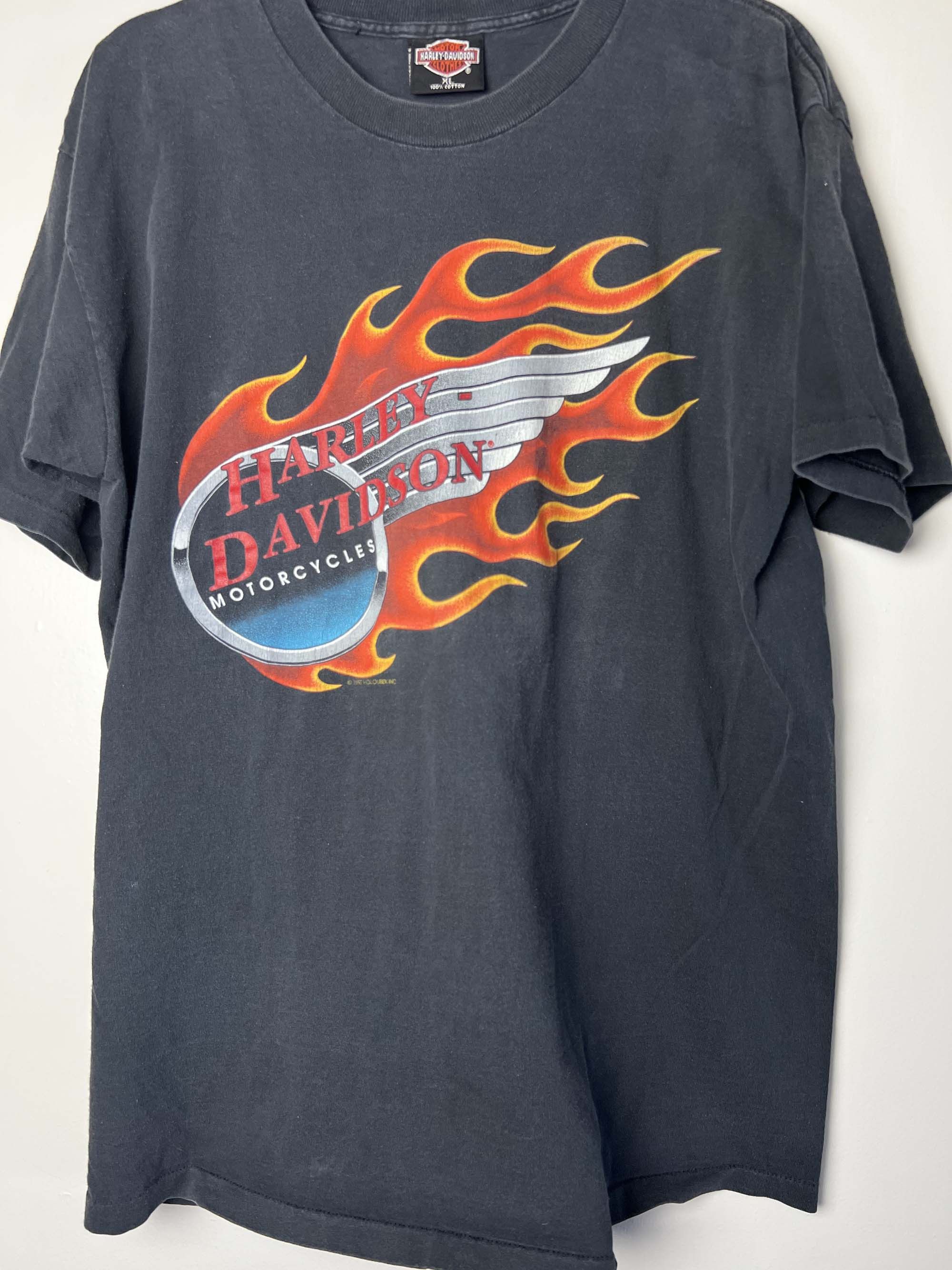 Harley Davidson Vintage 1992 Harley Davidson Motorcycles Conroe, TX T-Shirt Size US XL / EU 56 / 4 - 2 Thumbnail