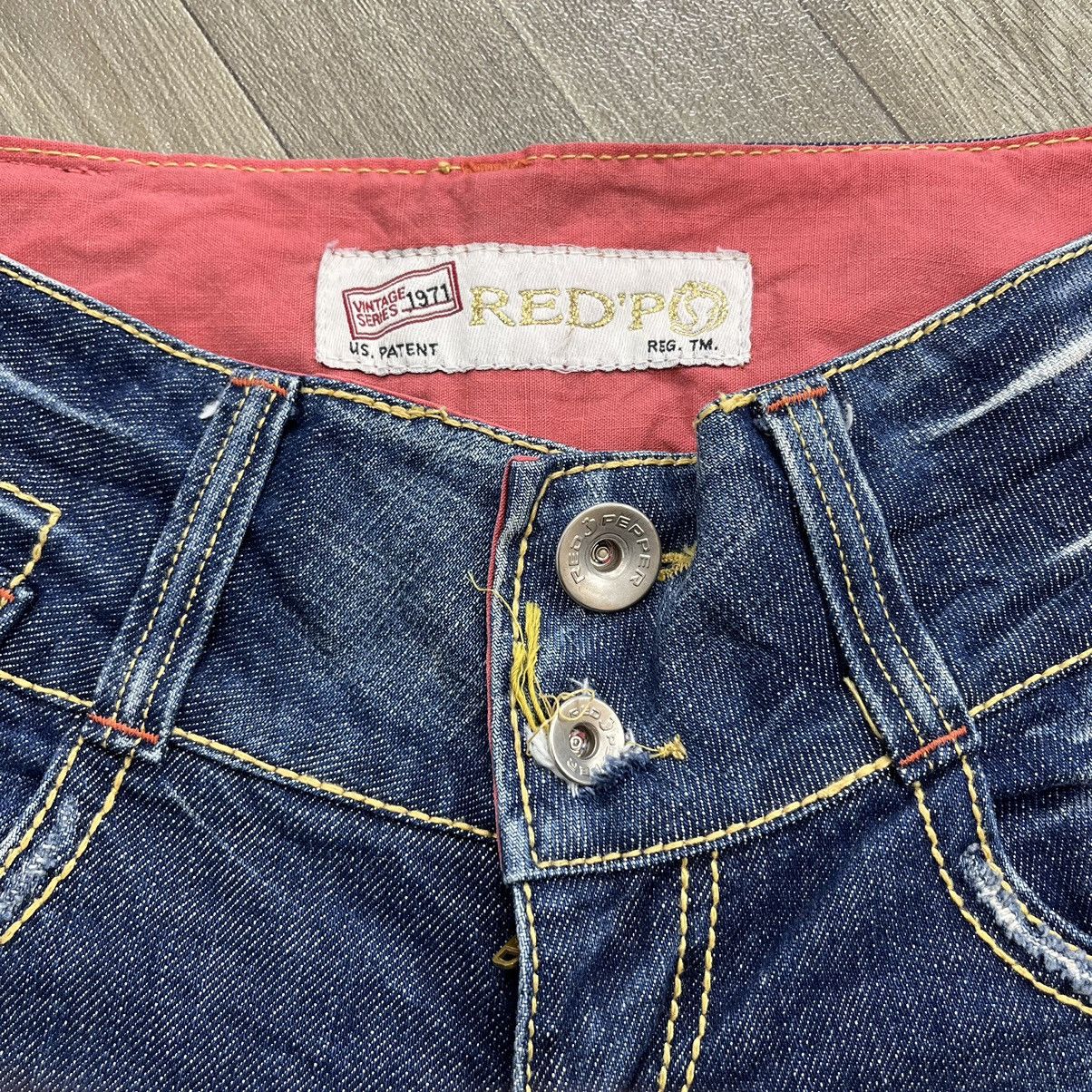 If Six Was Nine × Japanese Brand × Le Grande Bleu (L.G.B.) RedPepper Embroidered Distressed Flared Denim Jeans Bootcut Size 26" / US 2 / IT 38 - 9 Thumbnail