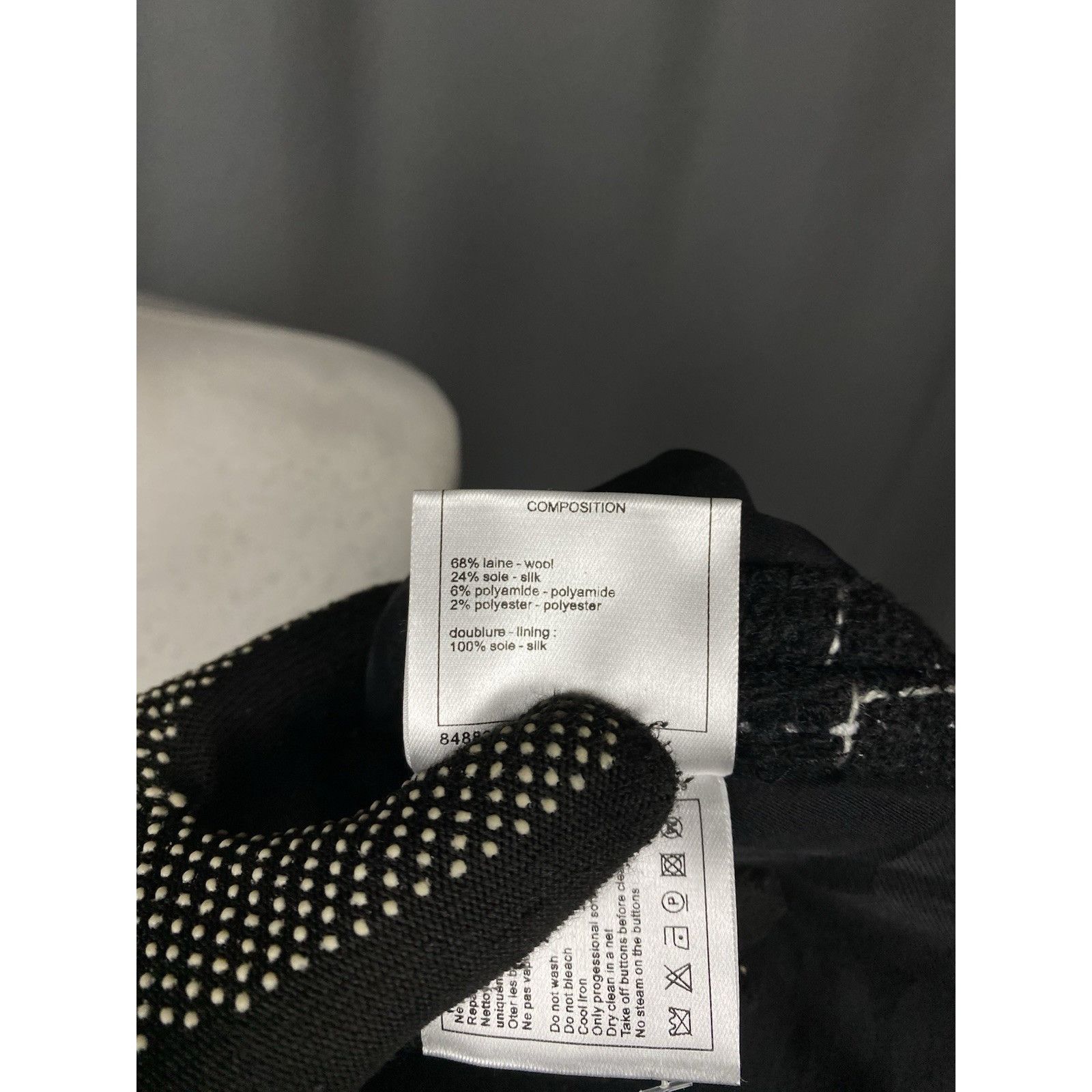 Chanel Chanel Women's Black Checked Tweed Wool Silk Crewneck Blouse Size XS / US 0-2 / IT 36-38 - 10 Thumbnail