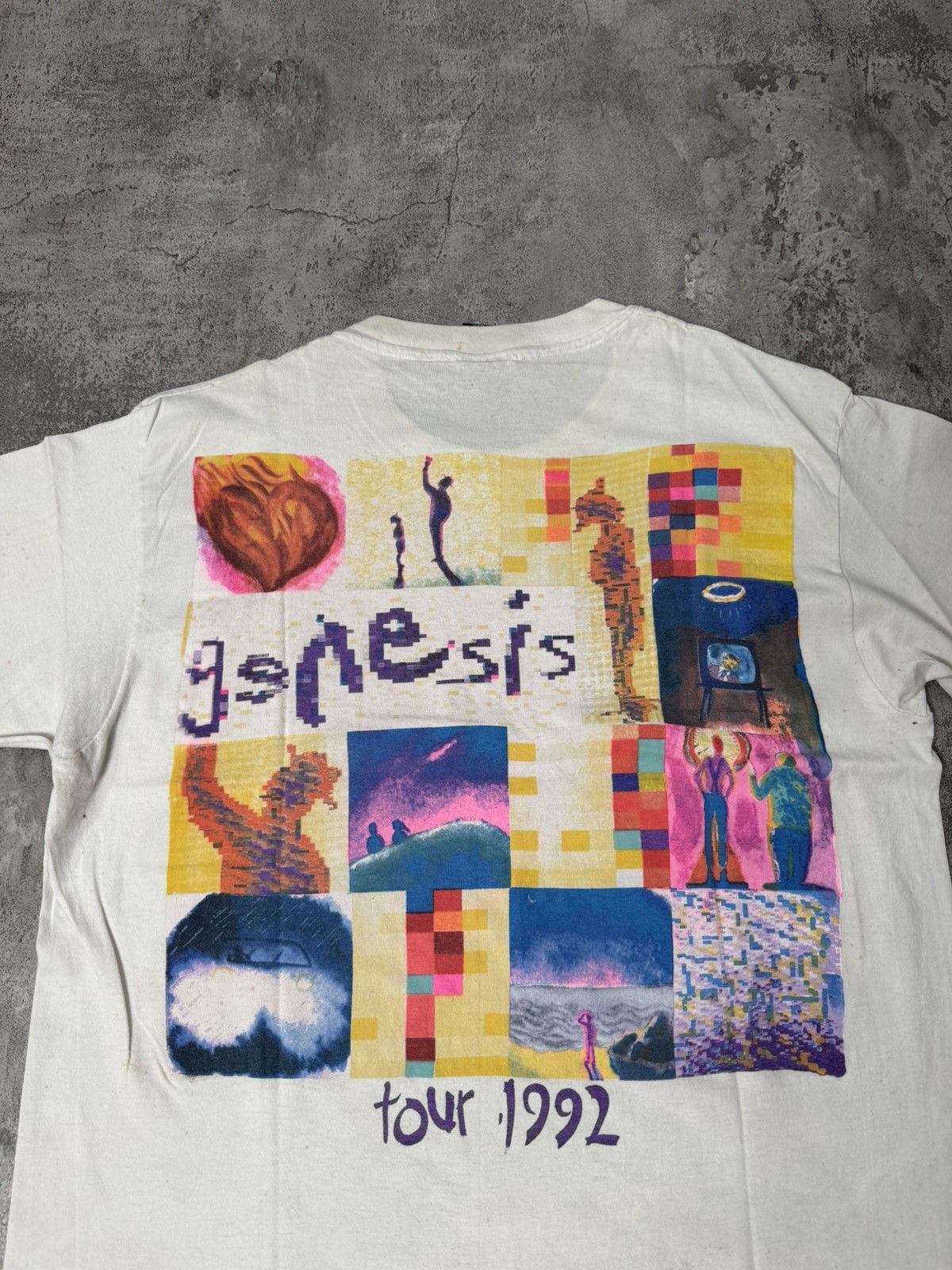 Band Tees VINTAGE 90’S GENESIS WE CAN’T DANCE TOUR T-SHIRT Size US XL / EU 56 / 4 - 4 Thumbnail