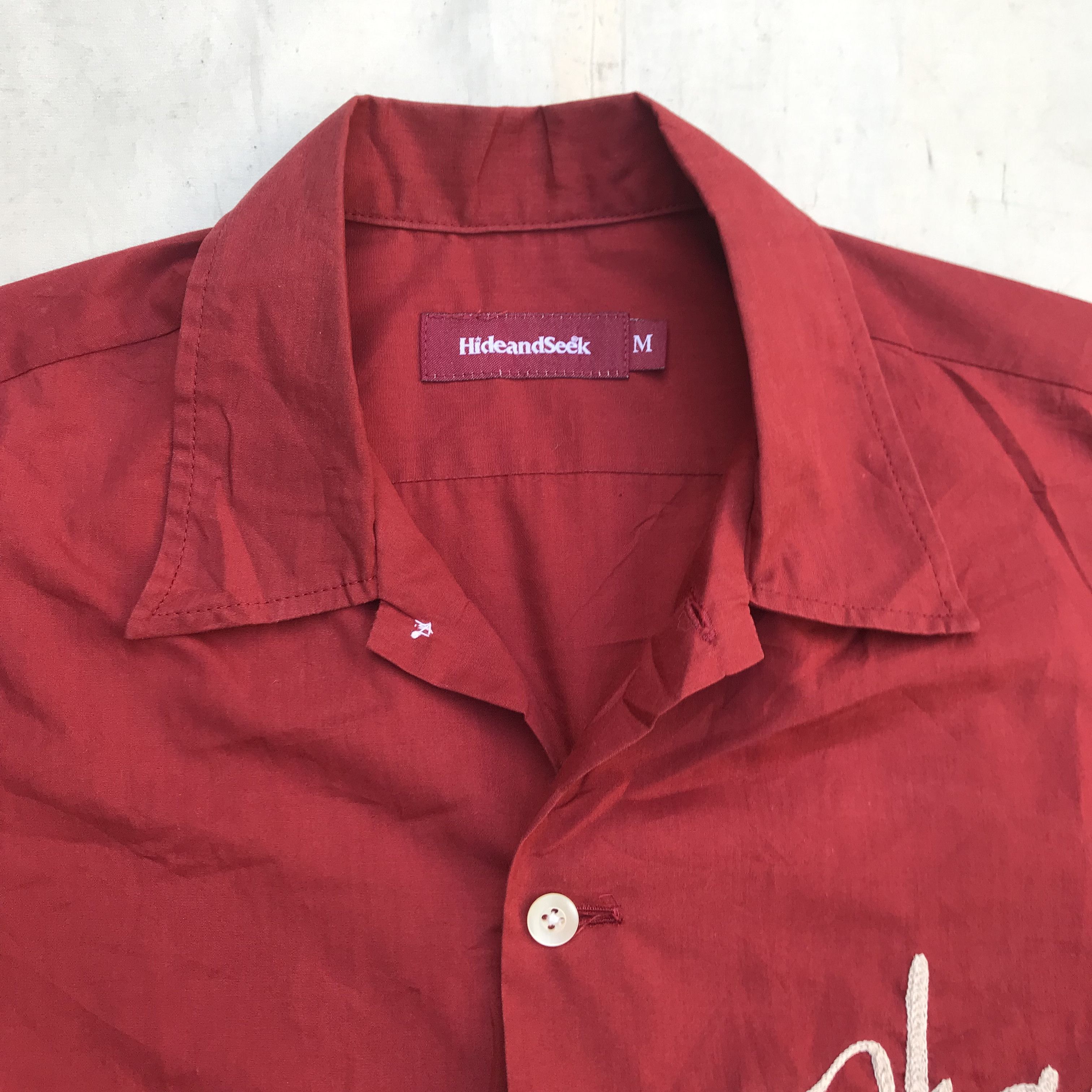Japanese Brand Hide and seek japan Open Colar red shirt short sleeves shirt Size US M / EU 48-50 / 2 - 4 Thumbnail