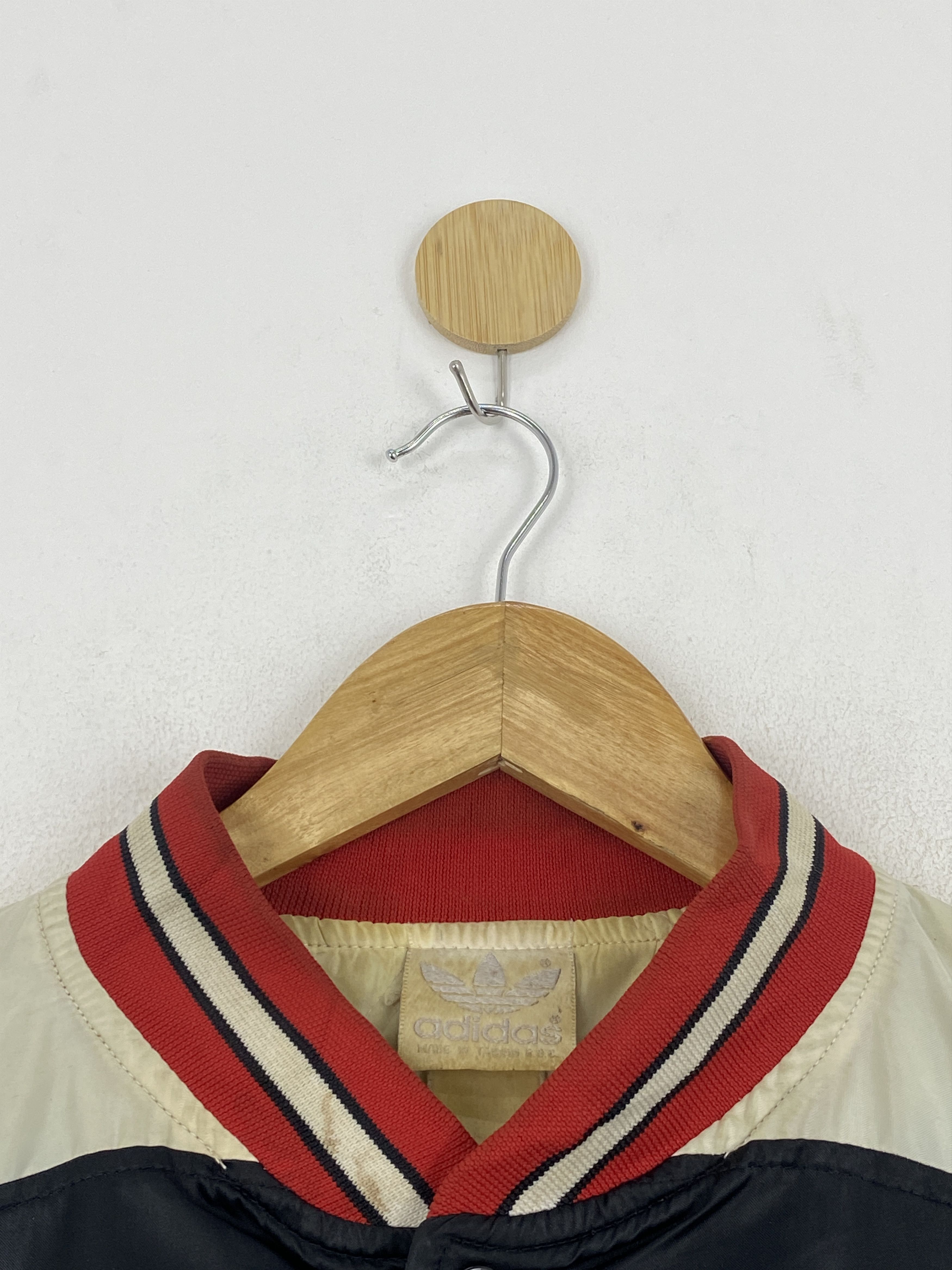 Adidas × Vintage Vintage 80s Adidas Bomber Nylon Jacket J1920 Size US L / EU 52-54 / 3 - 8 Thumbnail