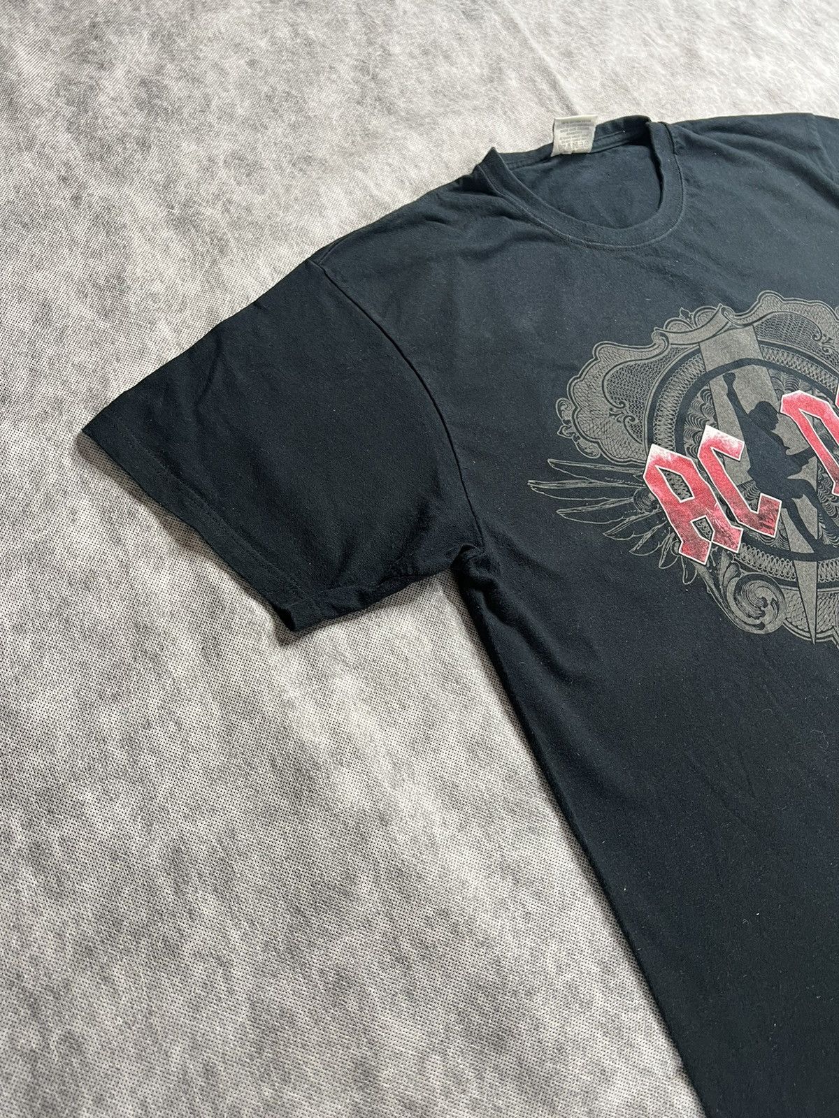 AC/DC AC/DC VINTAGE ROCK TOUR 2009 EMO PUNK ROCK MENS SHIRT Size US XL / EU 56 / 4 - 8 Thumbnail