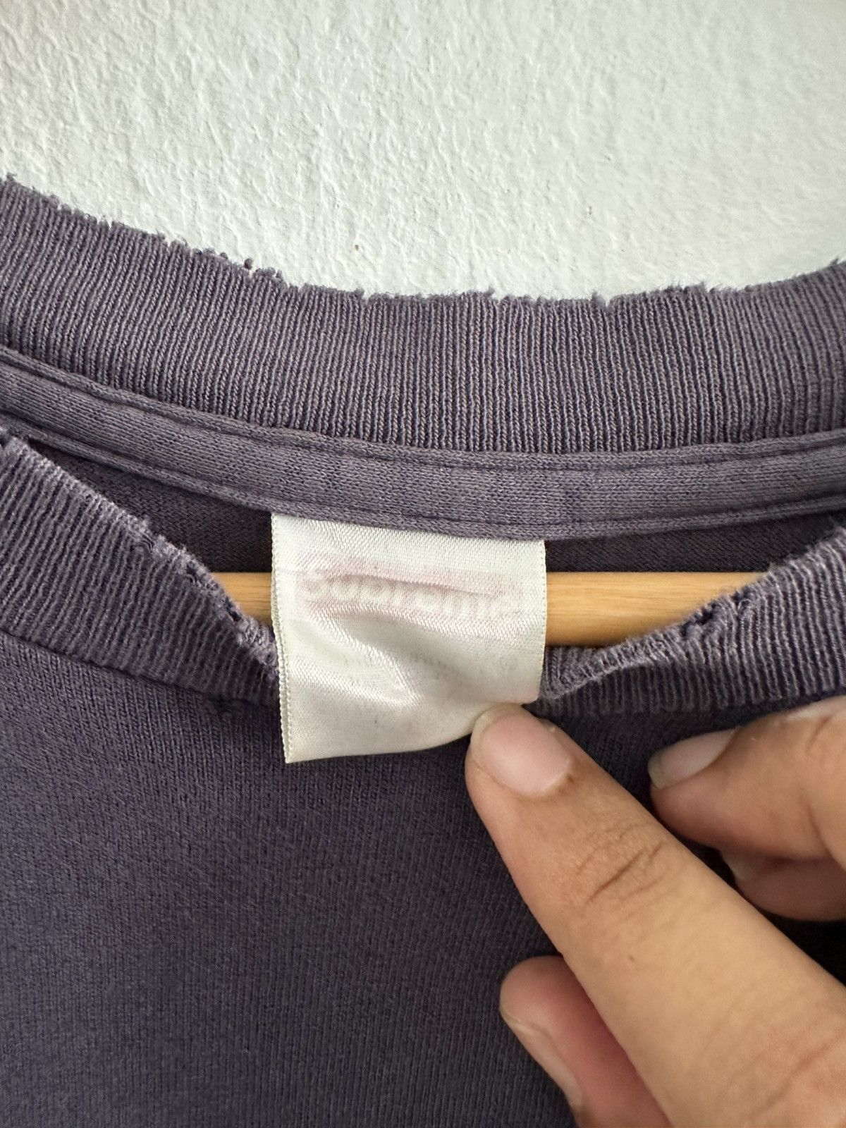 Supreme Supreme Distressed Box Logo tee Size US L / EU 52-54 / 3 - 5 Thumbnail
