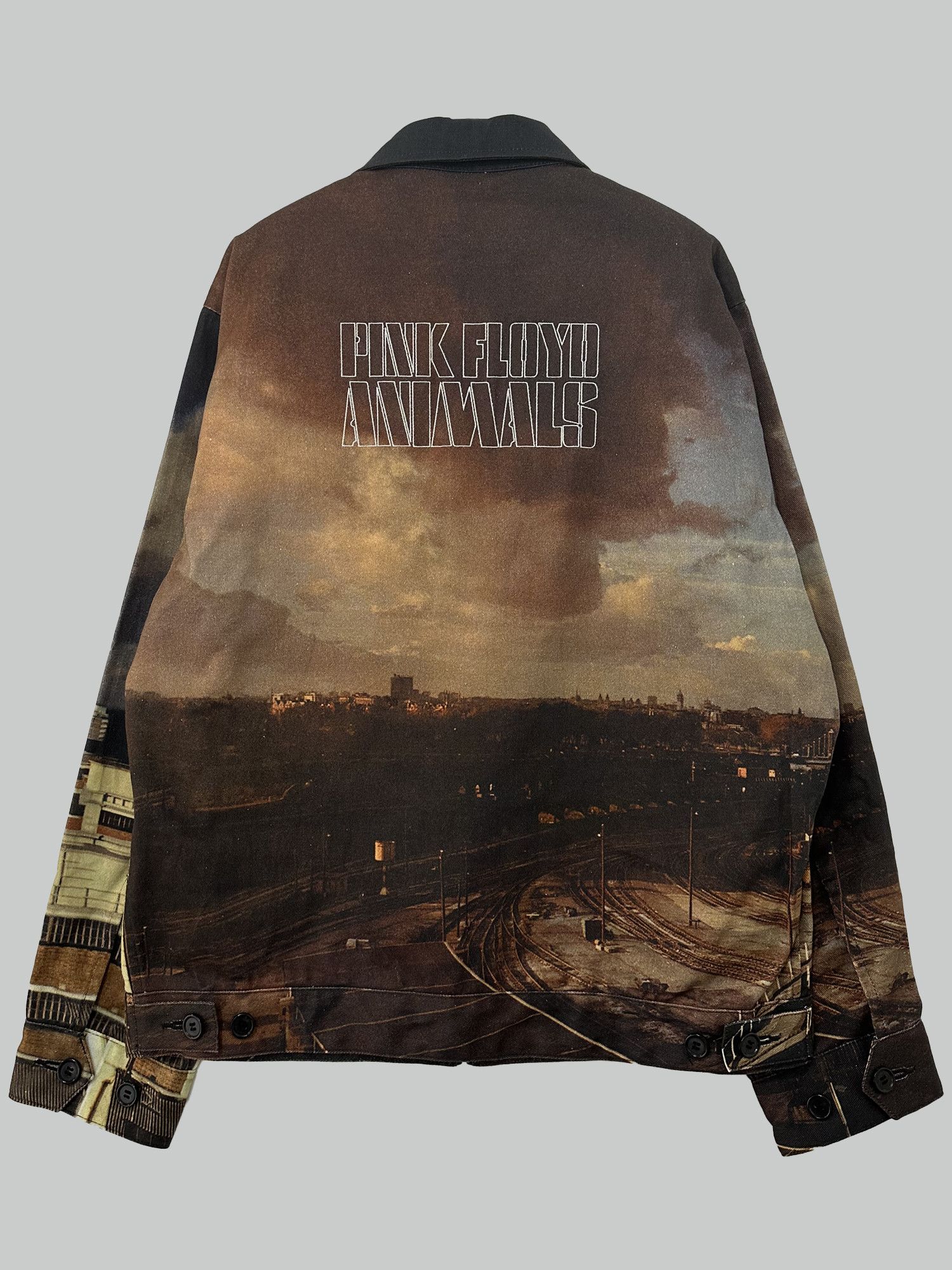 Undercover undercover pink floyd Size US M / EU 48-50 / 2 - 2 Thumbnail