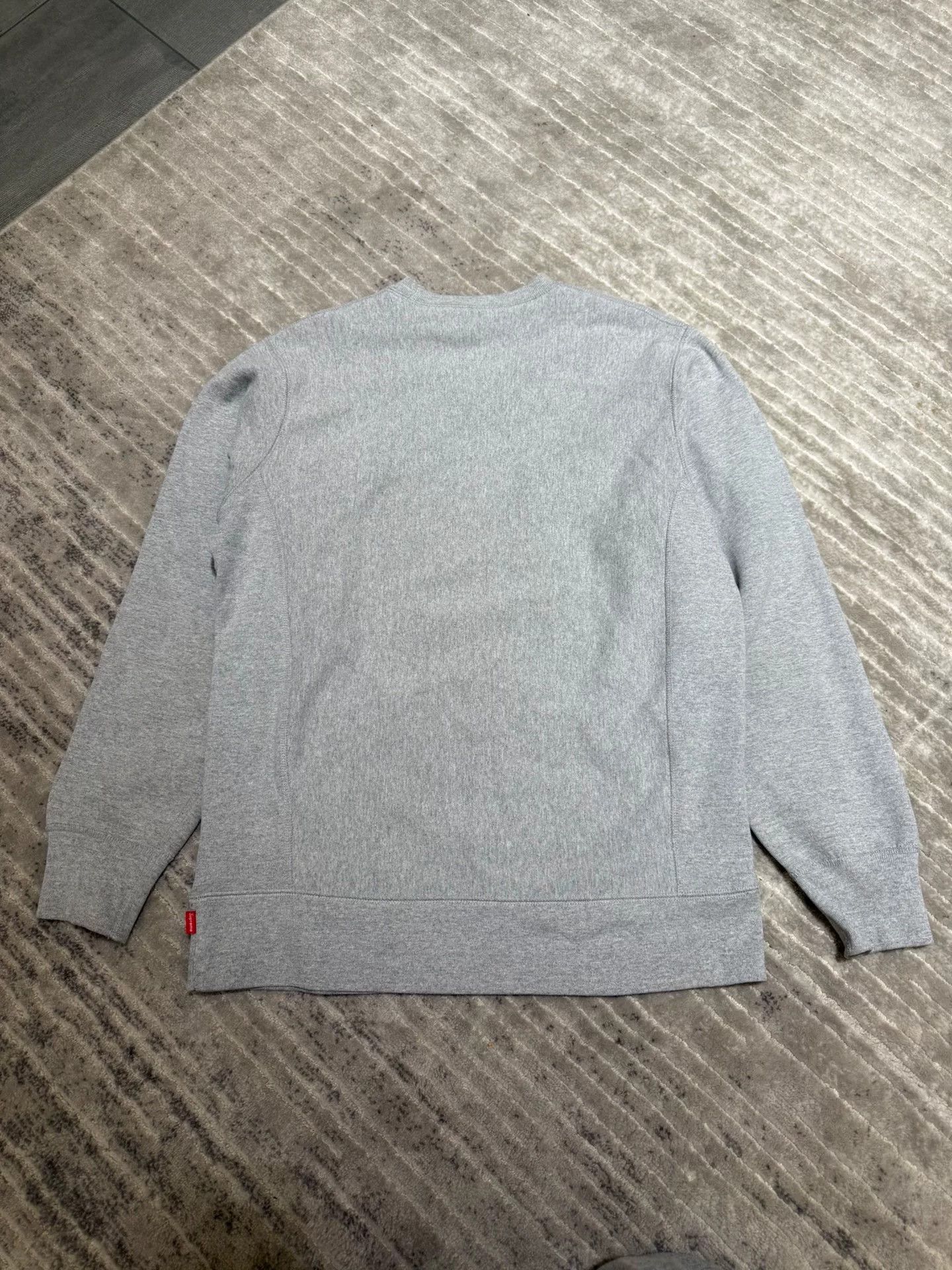 Supreme supreme gray box logo crewneck sweatshirt Size US M / EU 48-50 / 2 - 2 Thumbnail