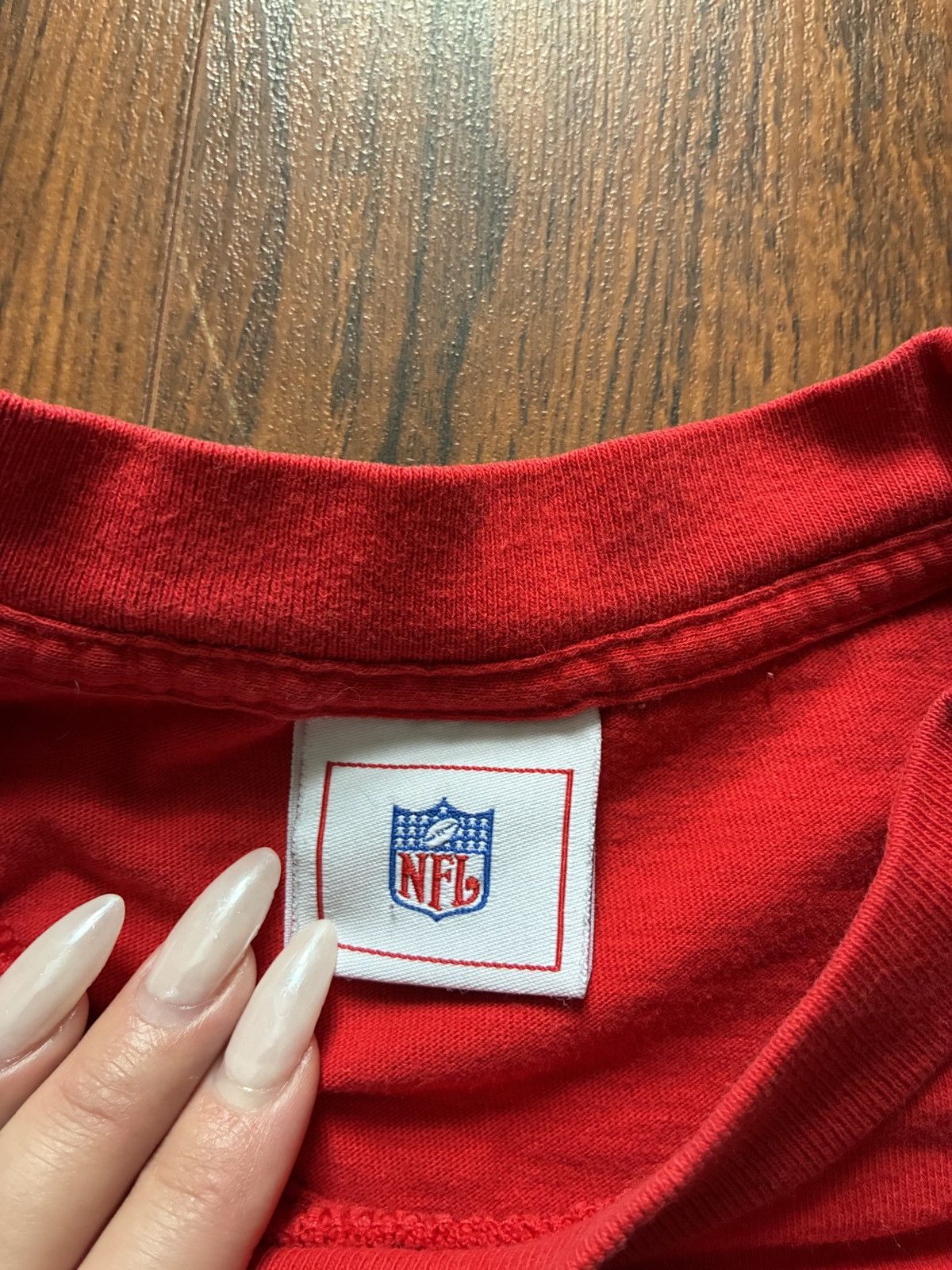 Other Vintage Tampa Bay Buccaneers NFL Red T-Shirt Size US XL / EU 56 / 4 - 3 Thumbnail