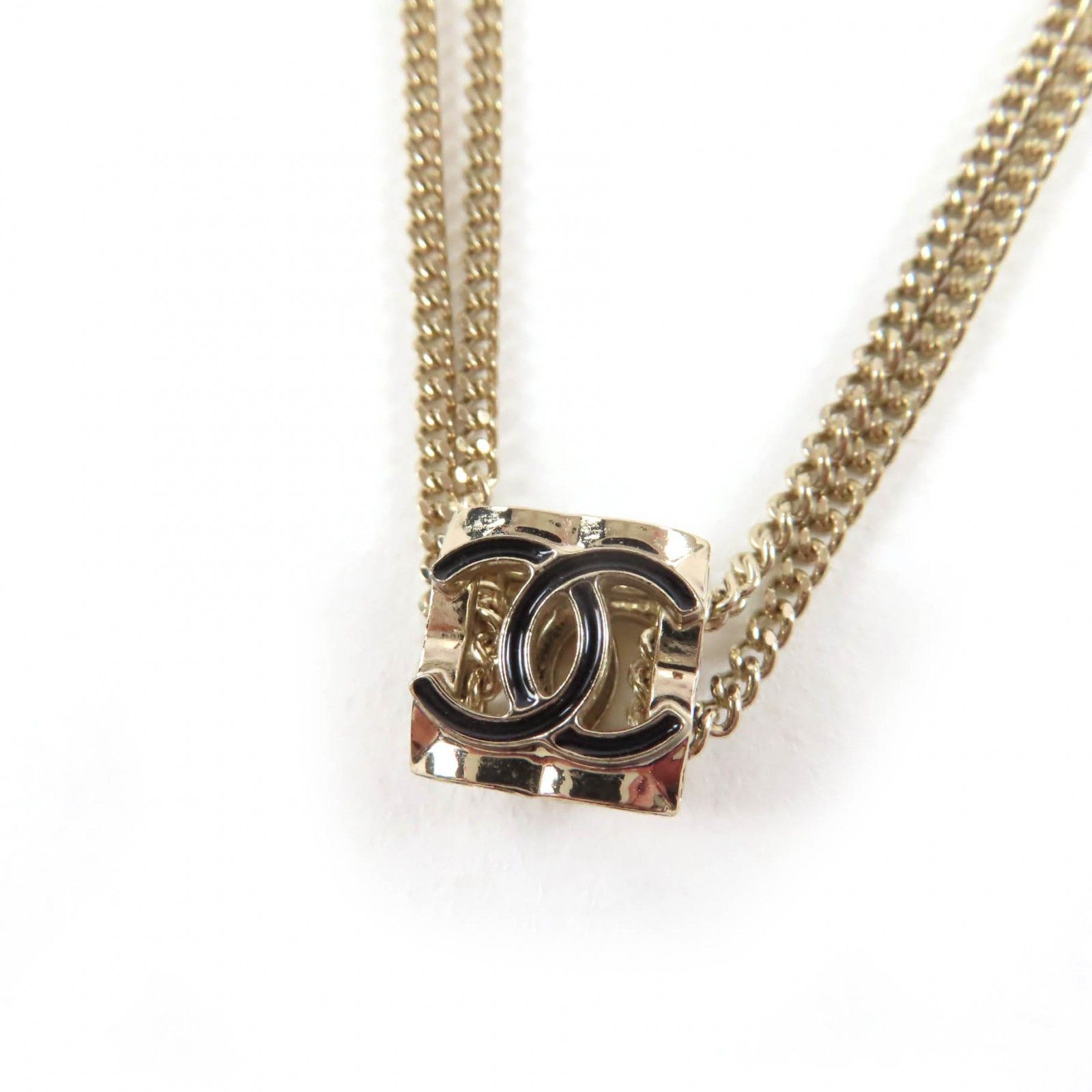 Chanel Chanel Chanel COCO Mark Necklace Metal Necklace A22K DUTY FREE for USA Size ONE SIZE - 1 Thumbnail
