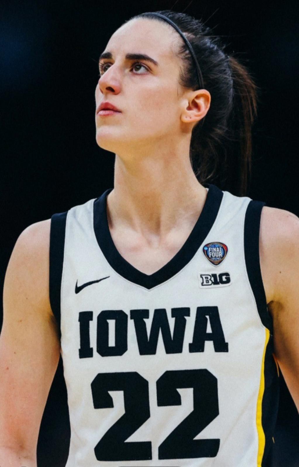 Nike Caitlin Clark (Nike)-(Iowa)-(Hawkeyes)-(White)-(Jersey)-$65 Size US M / EU 48-50 / 2 - 4 Thumbnail