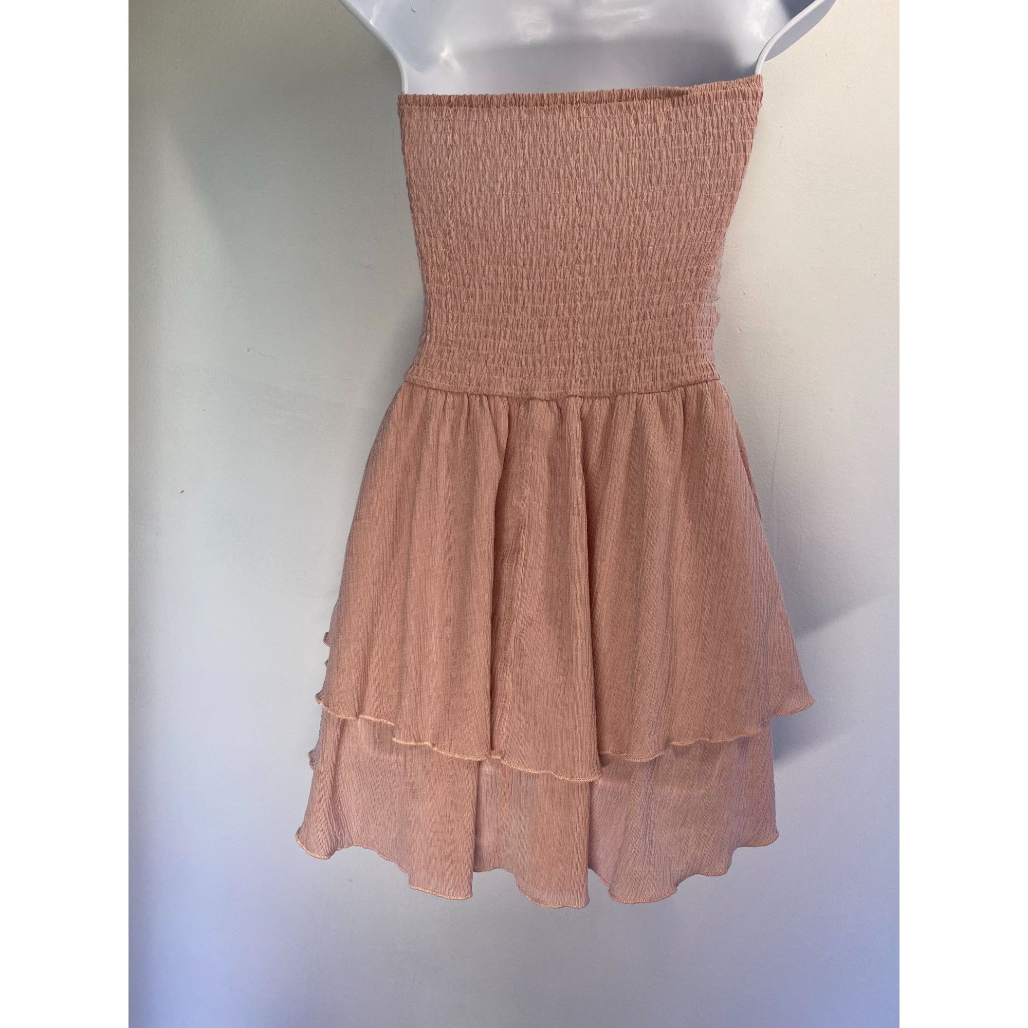 Cider Strapless Pink Tiered Mini Dress By Cider XS Lightweight Tex Size XS / US 0-2 / IT 36-38 - 6 Thumbnail