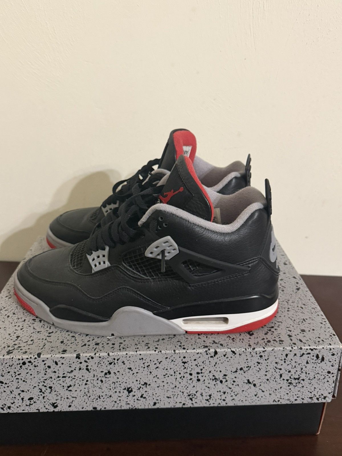 Jordan Brand Air jordan retro 4 Size US 9.5 / EU 42-43 - 1 Thumbnail
