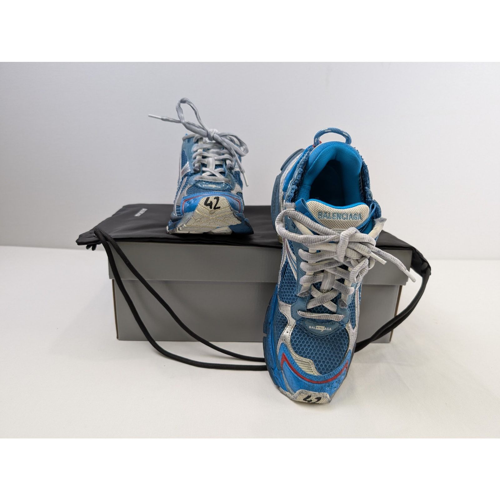 Balenciaga o1rshd1 Runner Sneakers in Blue/Silver/White/Red Size US 9 / EU 42 - 16 Thumbnail