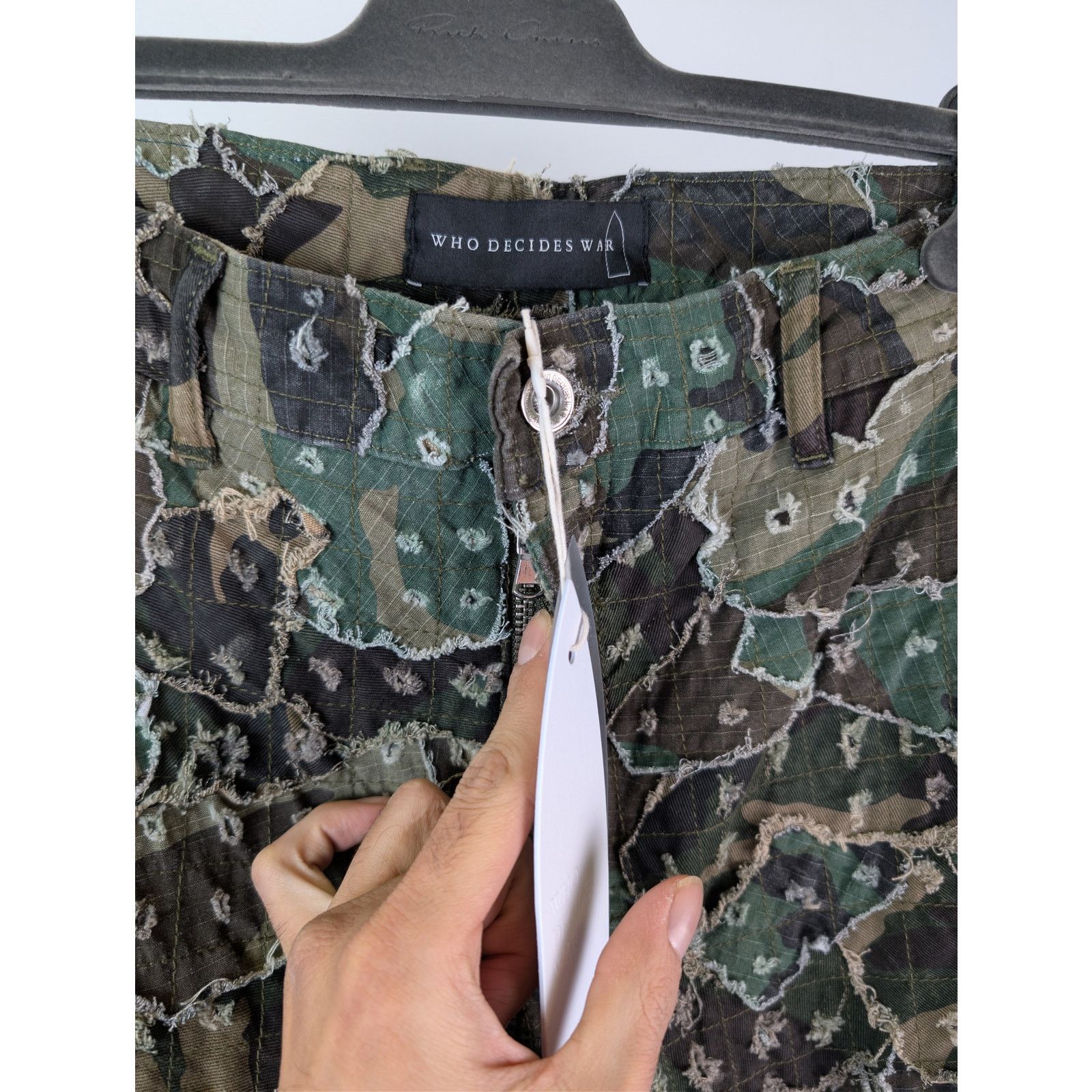 Who Decides War o1rshd1 Micro Distressed Cargo Pants in Olive Size US 30 / EU 46 - 7 Thumbnail