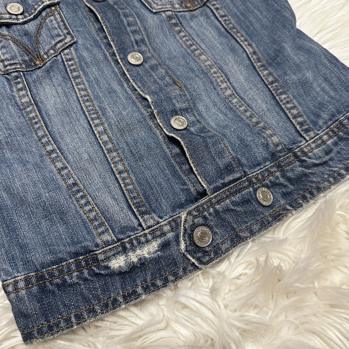Juicy Couture Jeans Juisy Couture jeans jacket made in U.S.A. Size S / US 4 / IT 40 - 7 Thumbnail