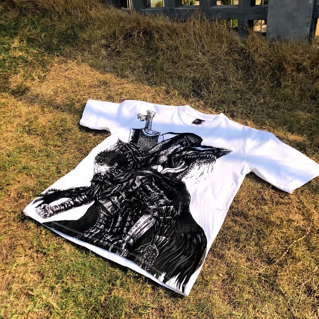 Anime × Japanese Brand × Vintage 🔥Rare🔥 Berserk Anime Modern Tee Size US L / EU 52-54 / 3 - 5 Thumbnail