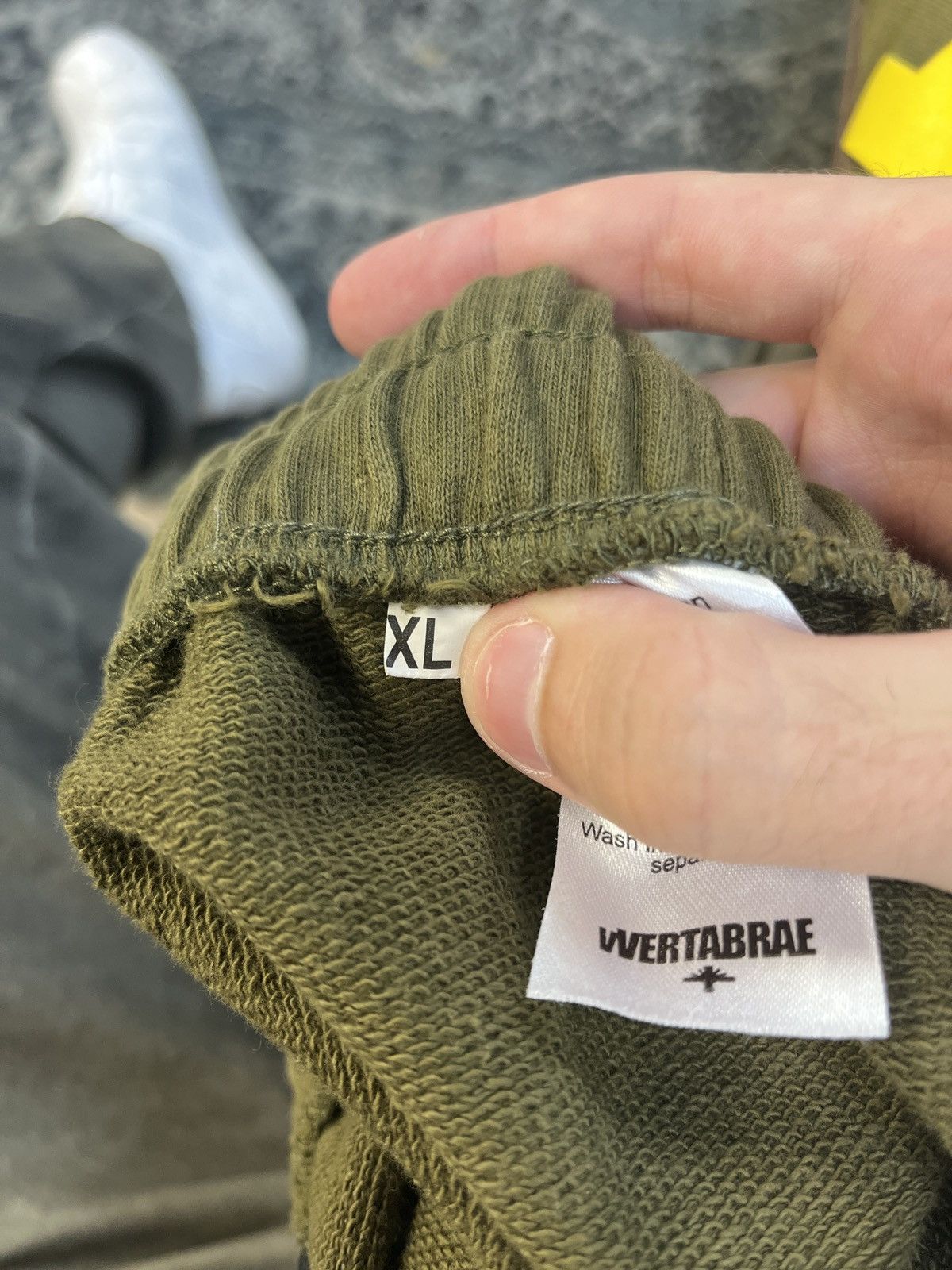 Vertabrae Vertabrae D-2 Sweat Shorts Olive/Yellow XL Size US 36 / EU 52 - 4 Thumbnail