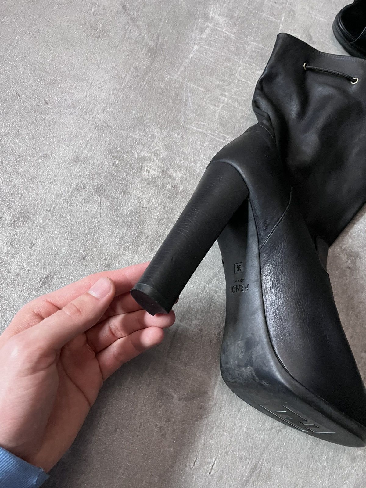 Fendi Fendi black leather heel elegant formal shoes Size US 9 / IT 39 - 8 Thumbnail