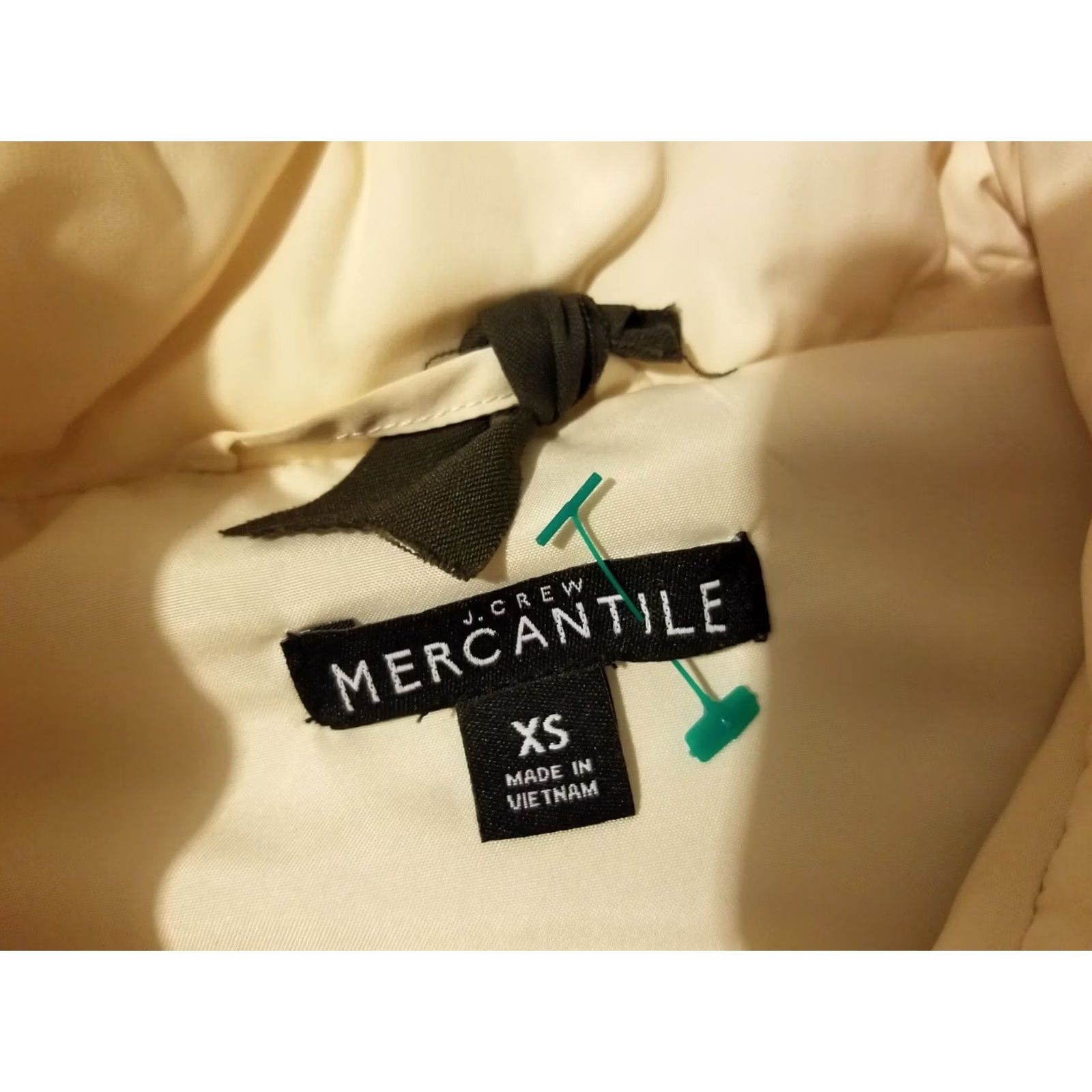 J.Crew J.Crew Vest Womens XS Cream Full Zip Down Puffer Size XS / US 0-2 / IT 36-38 - 4 Thumbnail