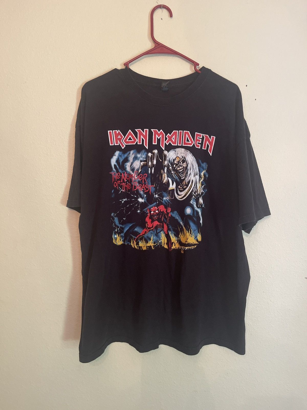 Band Tees Iron Maiden “Number of the beast” T-shirt Size US XXL / EU 58 / 5 - 1 Thumbnail