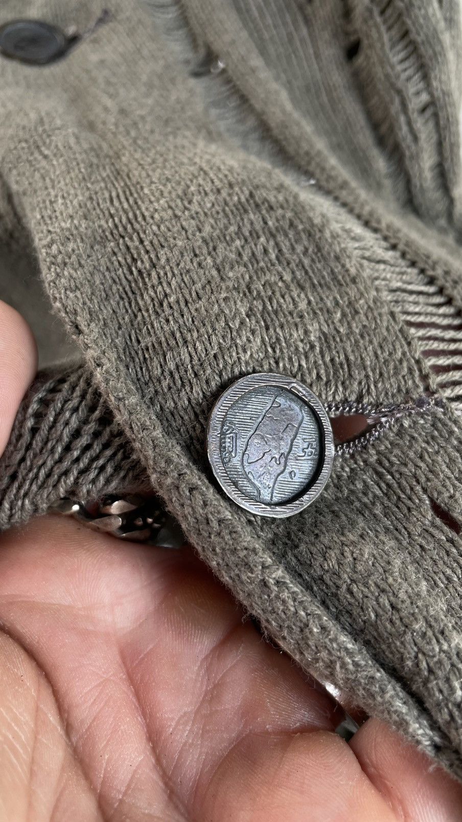 Other Chia Hung Su Distressed Cardigan Size US L / EU 52-54 / 3 - 11 Thumbnail