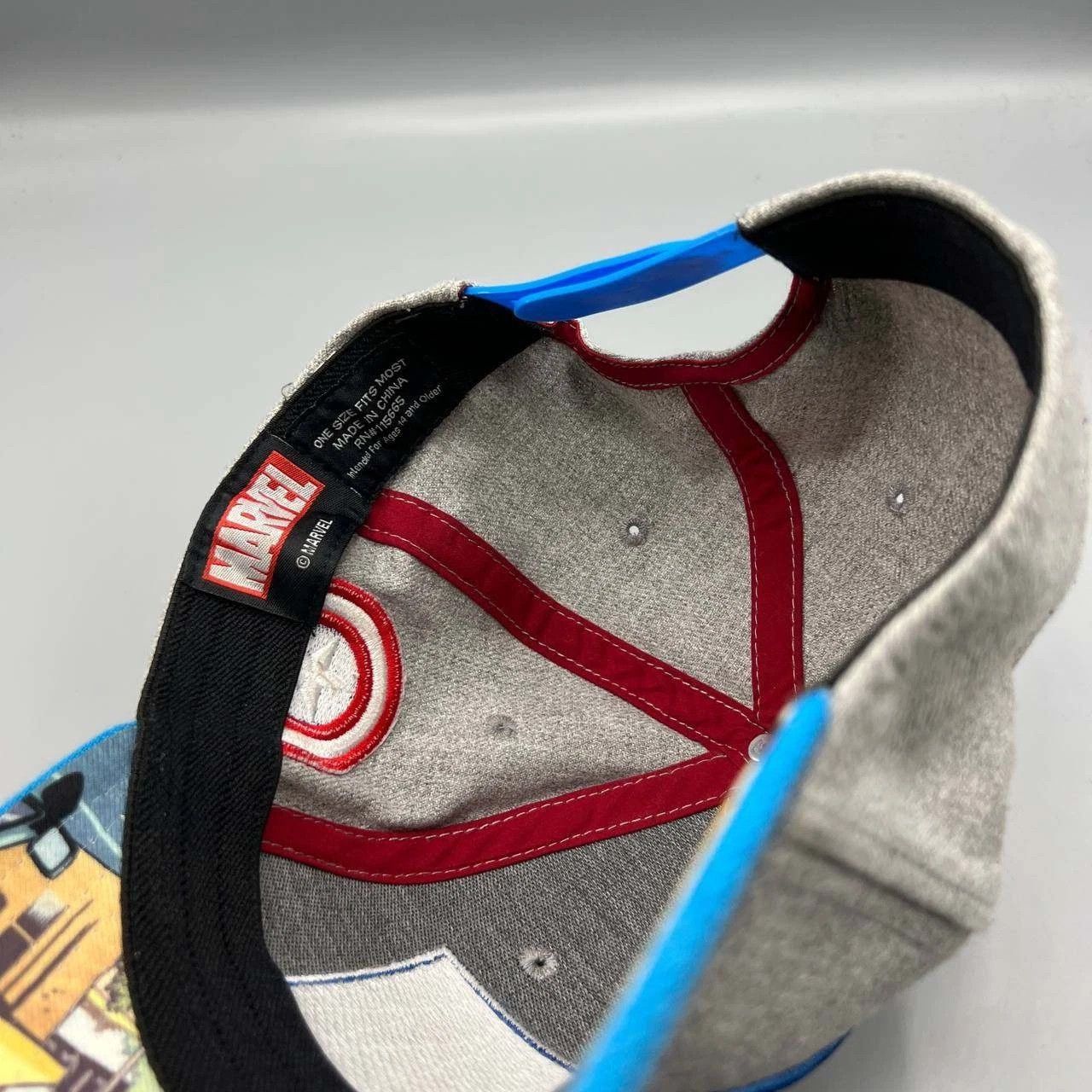 Marvel Comics Captain America Flag Hat Men Gray Blue Marvel Snap Back Cap Size ONE SIZE - 4 Thumbnail