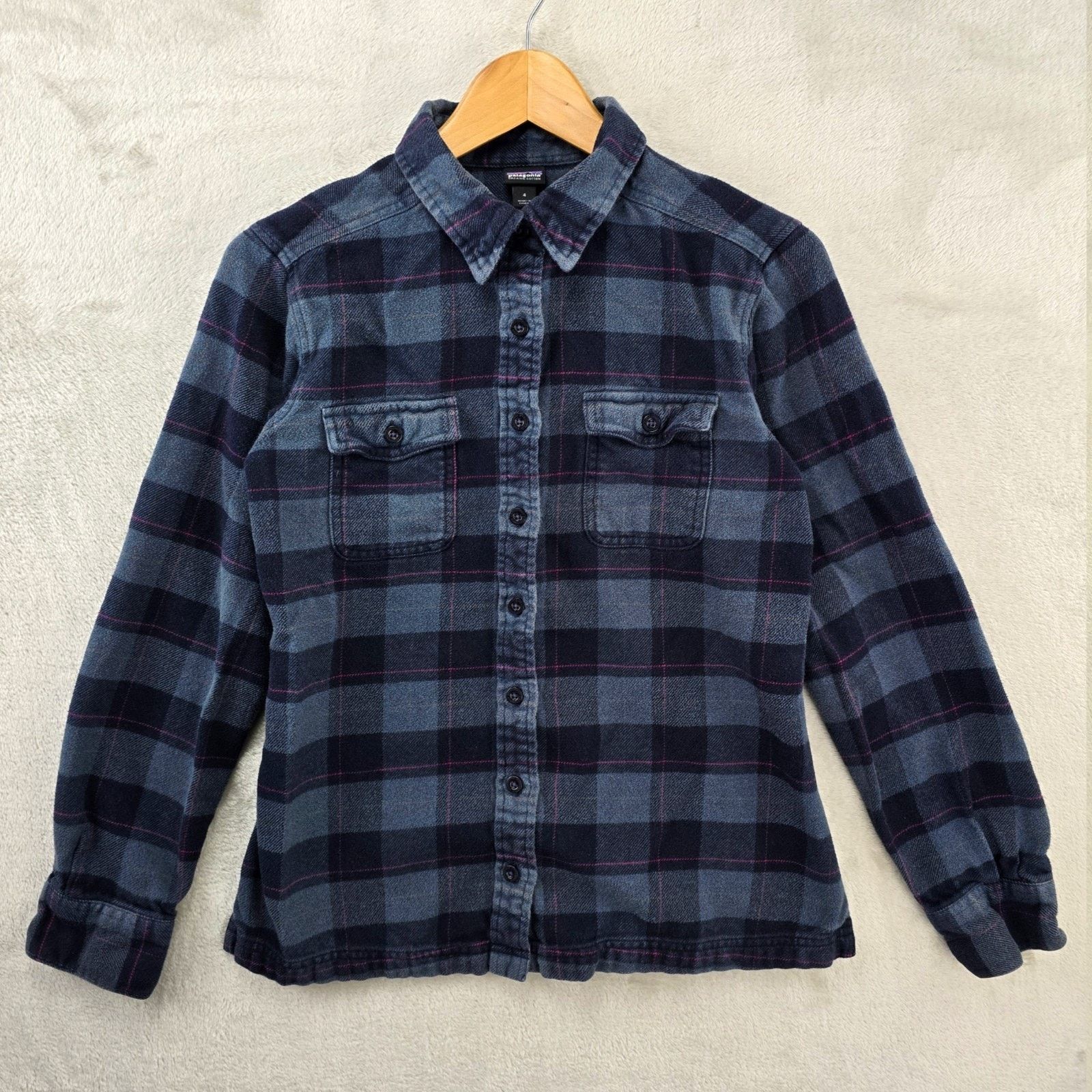 Patagonia Patagonia W'S Long Sleeve Fjord Flannel Shirt 4 Womens Small Size S / US 4 / IT 40 - 1 Thumbnail