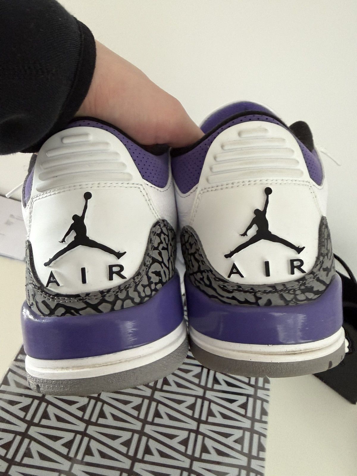 Jordan Brand Air Jordan 3 Retro (Dark Iris) Size US 10 / EU 43 - 9 Thumbnail
