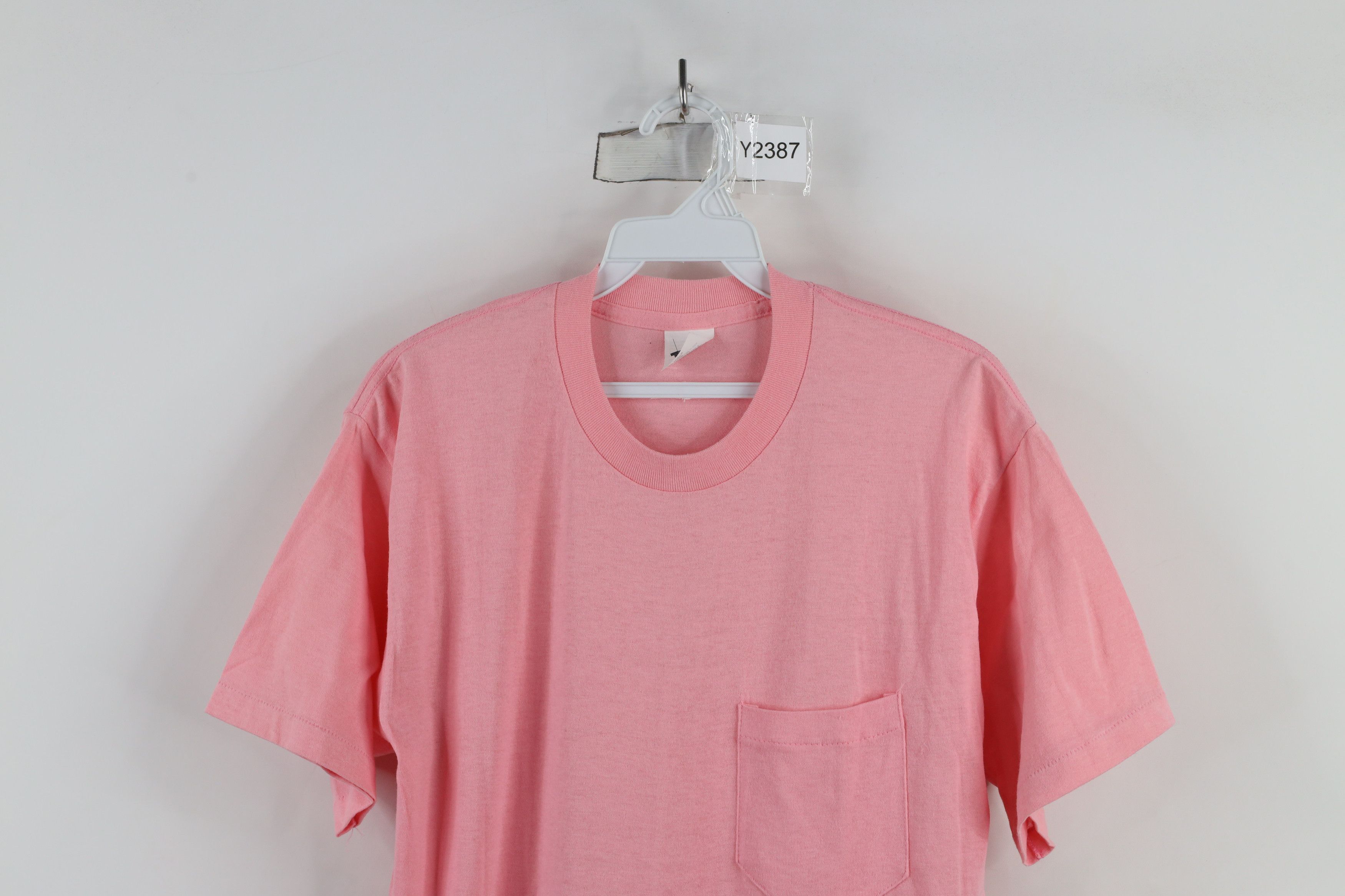 Vintage Vintage 70s Streetwear Short Sleeve Pocket T-Shirt Pink USA Size L / US 10 / IT 46 - 2 Thumbnail