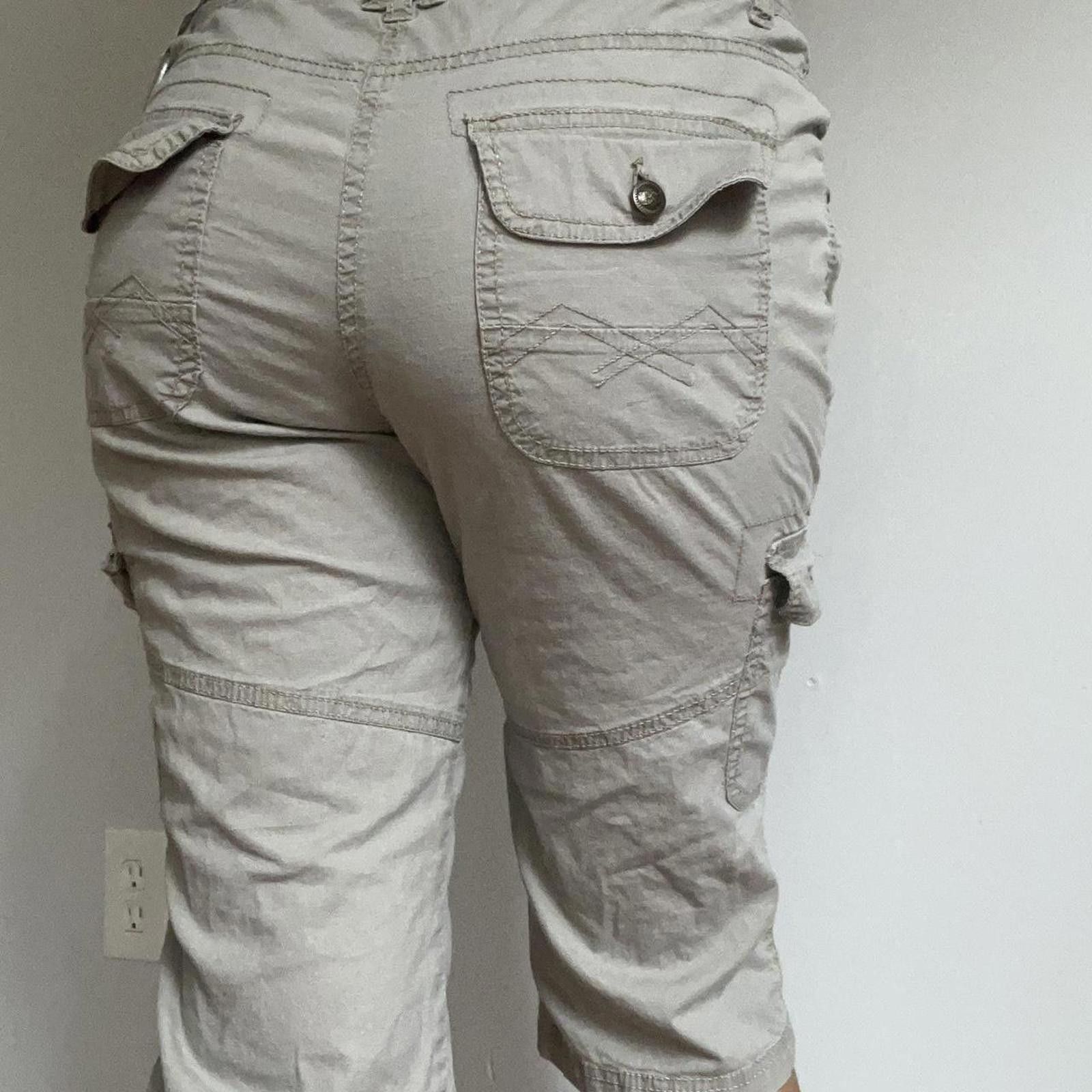 Other Tan and cream cargo shorts #cargoshorts Size 32" / US 10 / IT 46 - 7 Thumbnail