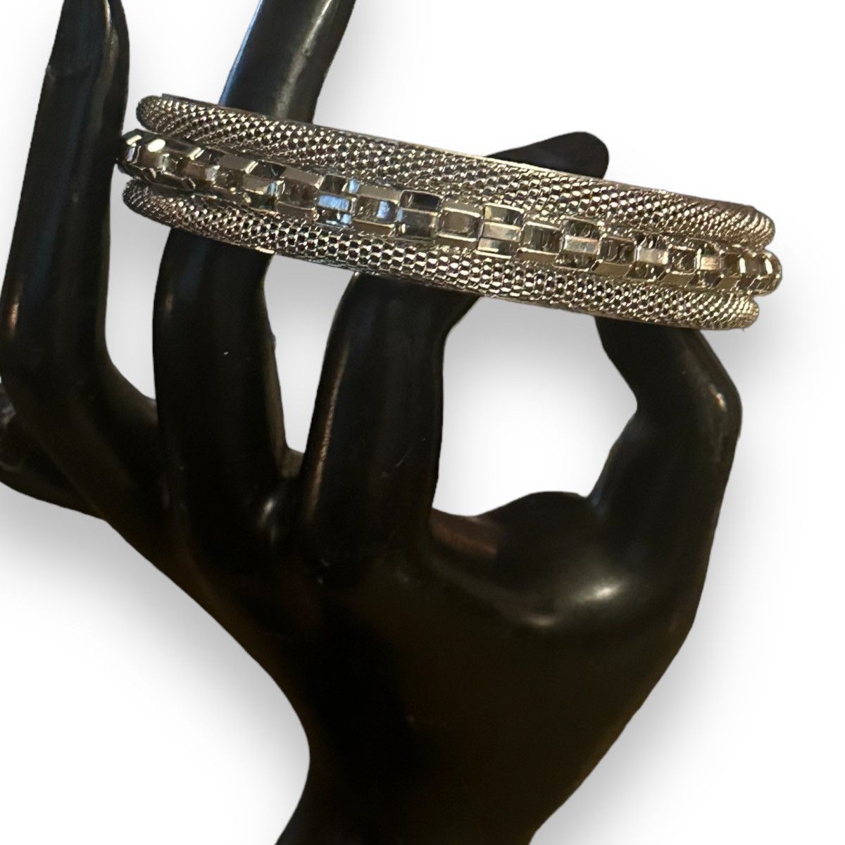 Other Silver tone mesh bangle bracelet Size ONE SIZE - 2 Thumbnail