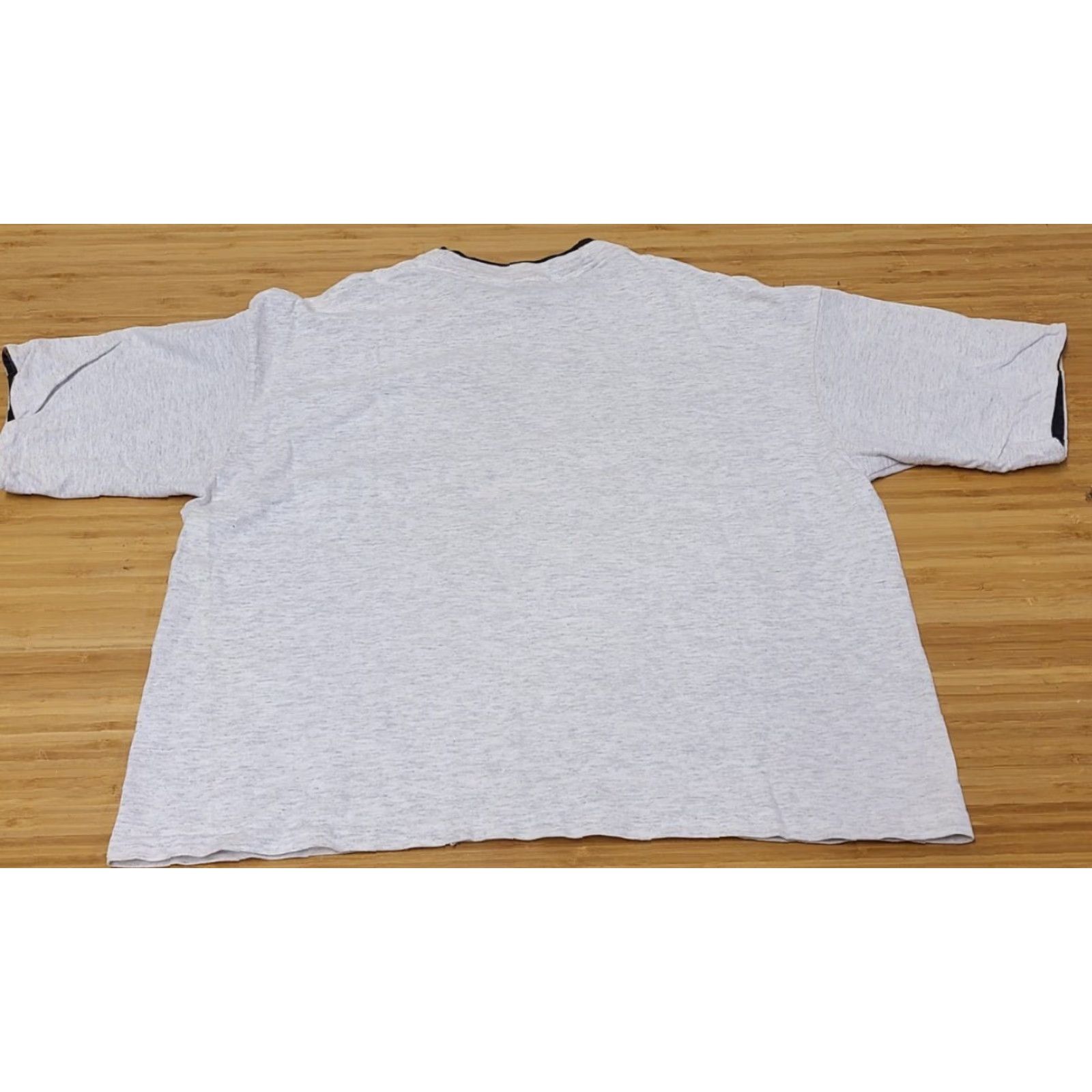 Disney VINTAGE Disney T-Shirt Mickey Mouse 90s USA Made Single Stitch Short Sleeve Crew Neck L Gray Mens 90s Graphic Logo Size US L / EU 52-54 / 3 - 5 Thumbnail